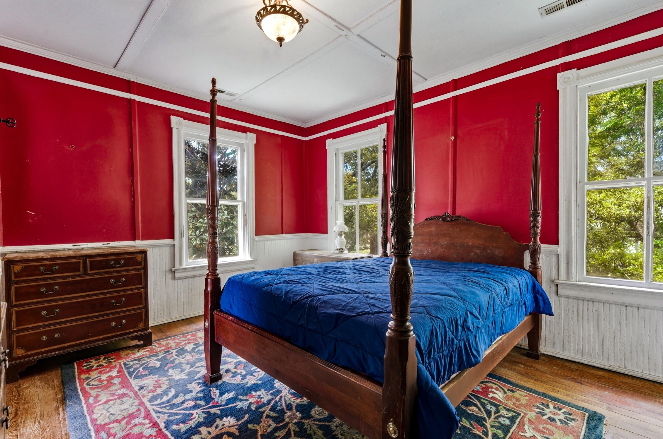 930 Highmarket St. Property Photo 17