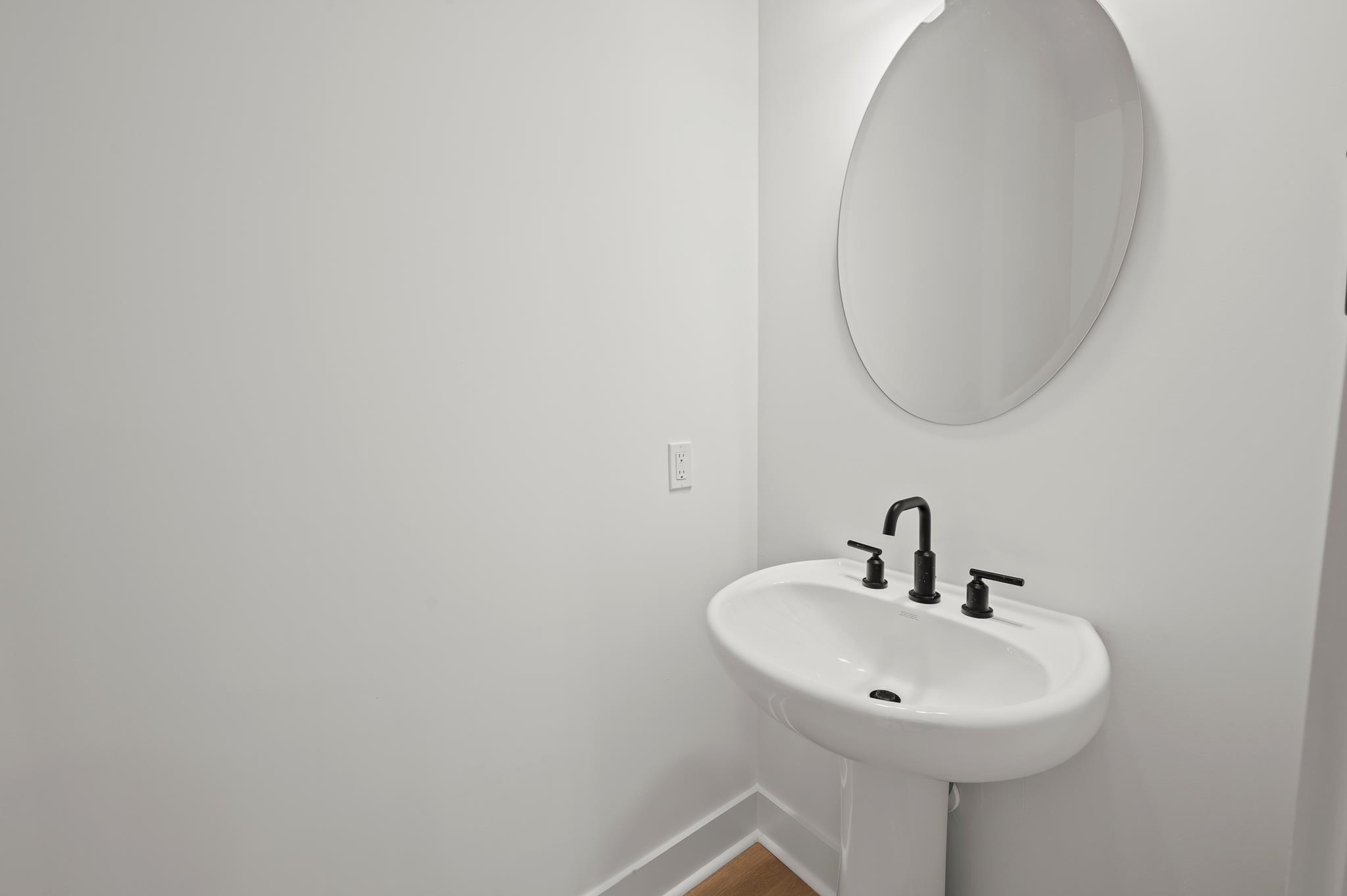 92 Duany Dr. Property Photo 17
