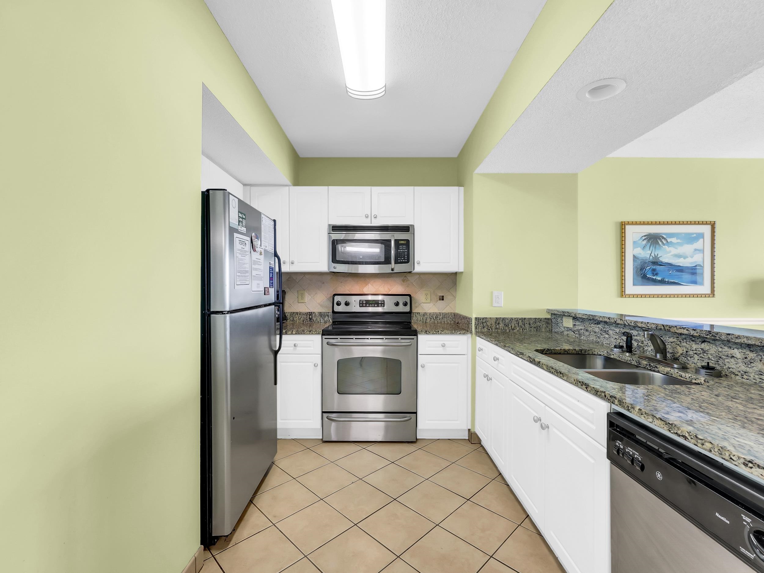 3000 N Ocean Blvd. Property Photo 14