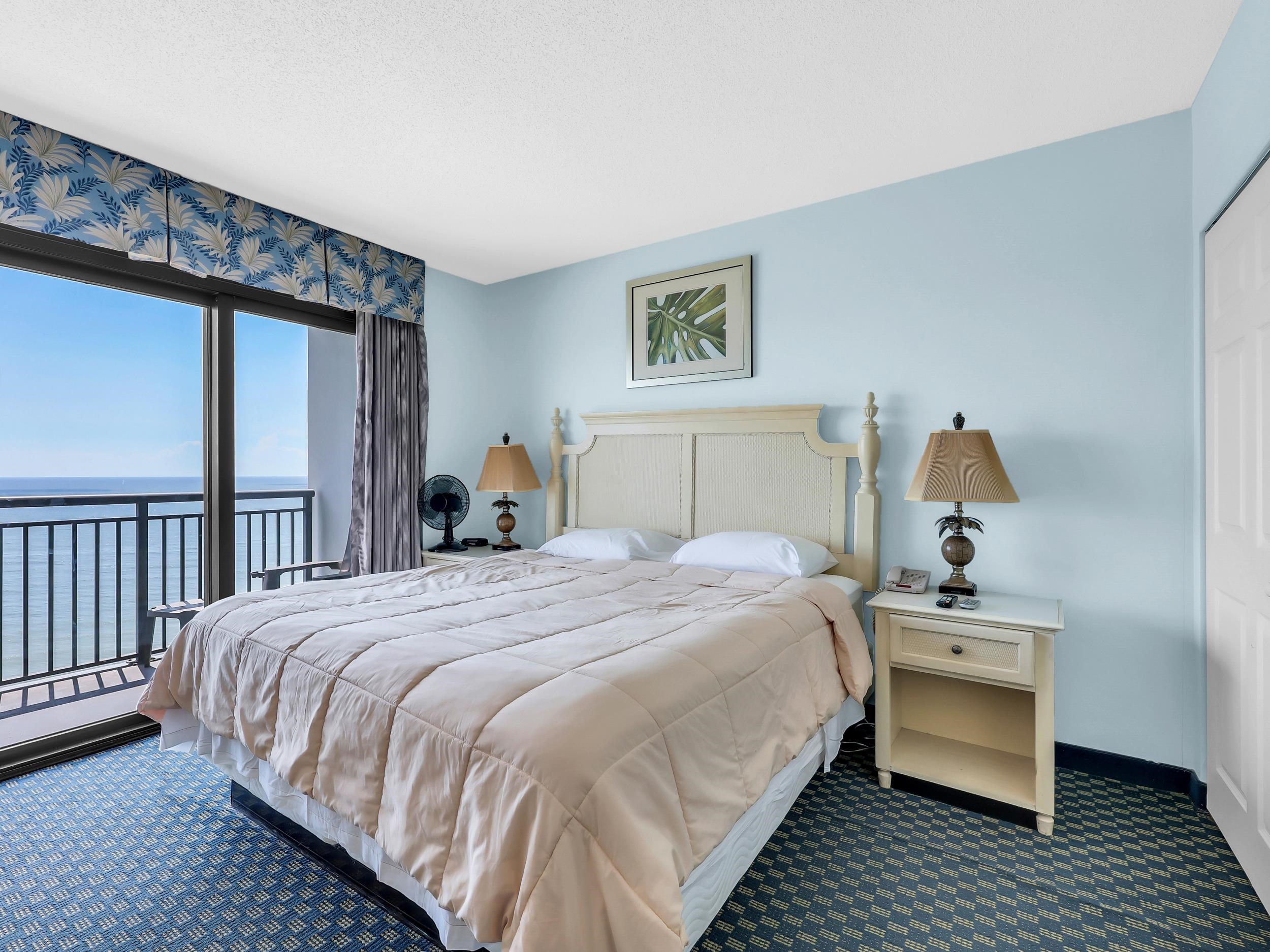 3000 N Ocean Blvd. Property Photo 16