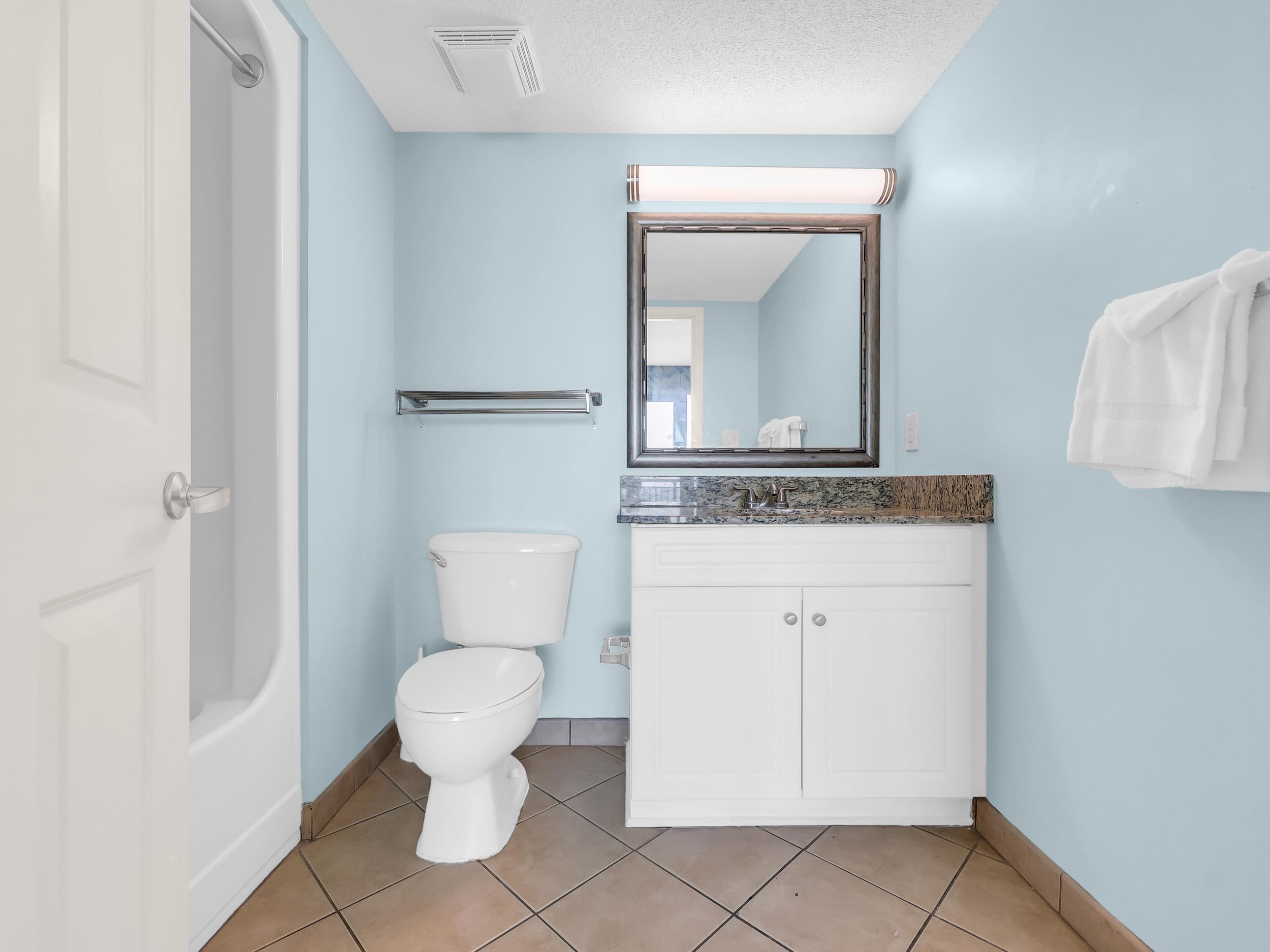 3000 N Ocean Blvd. Property Photo 19