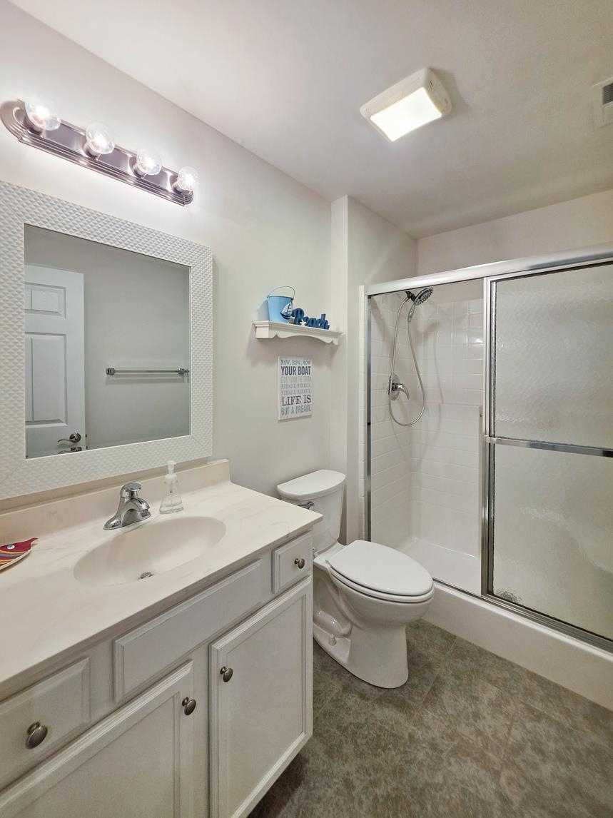 601 Hillside Dr. N Property Photo 69