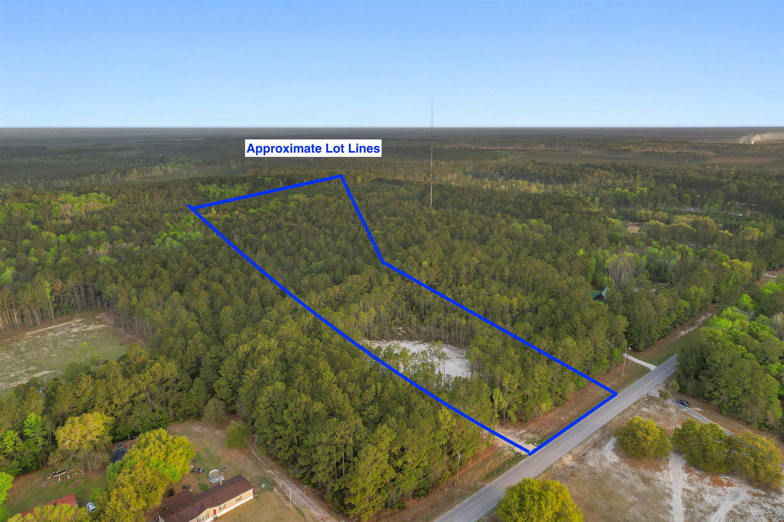 835 Indian Hut Rd. Property Photo 7
