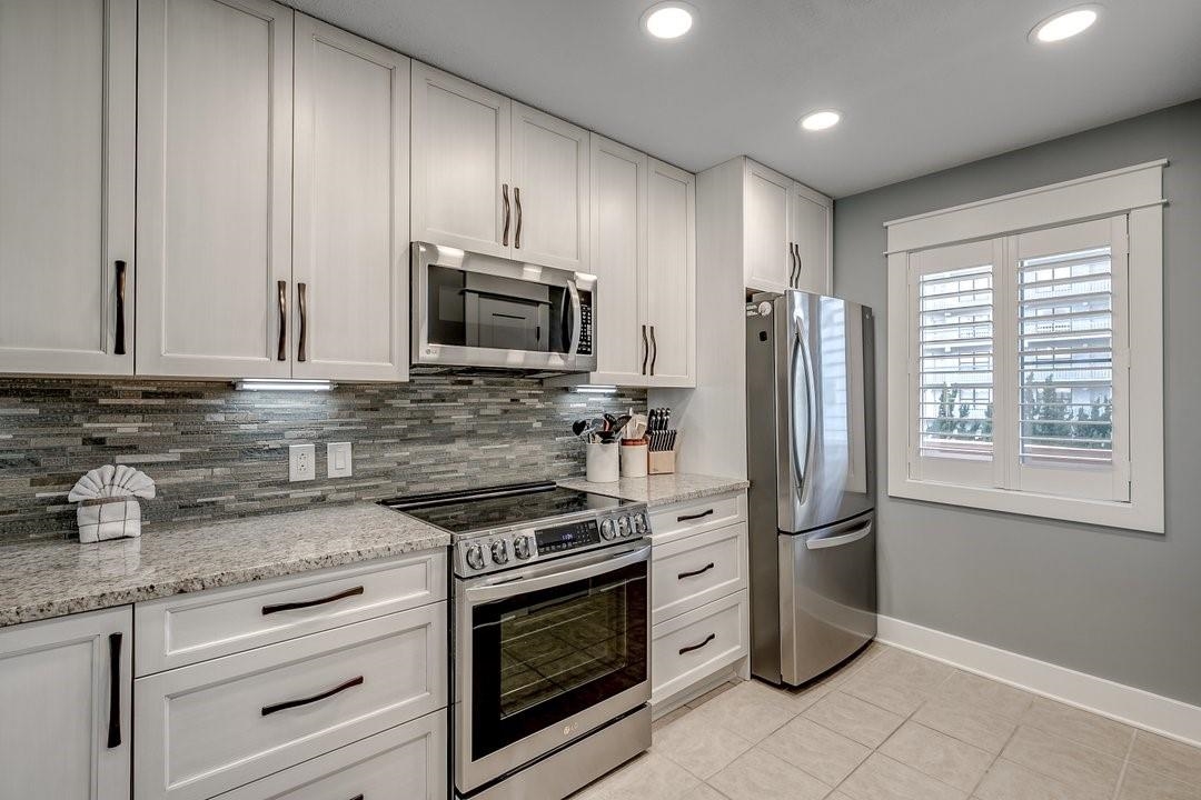 5515 N Ocean Blvd. N Property Photo 6