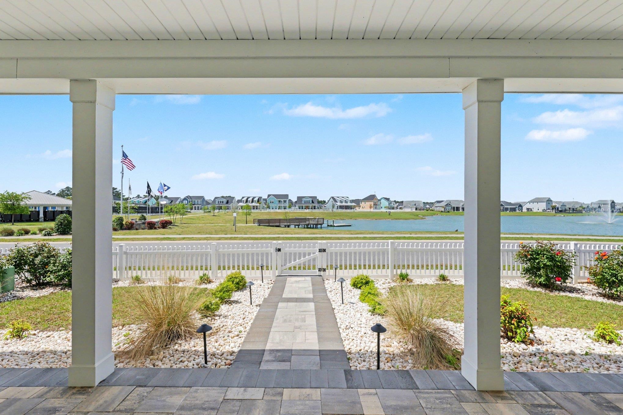 2063 Singing Palm Loop Property Photo 4