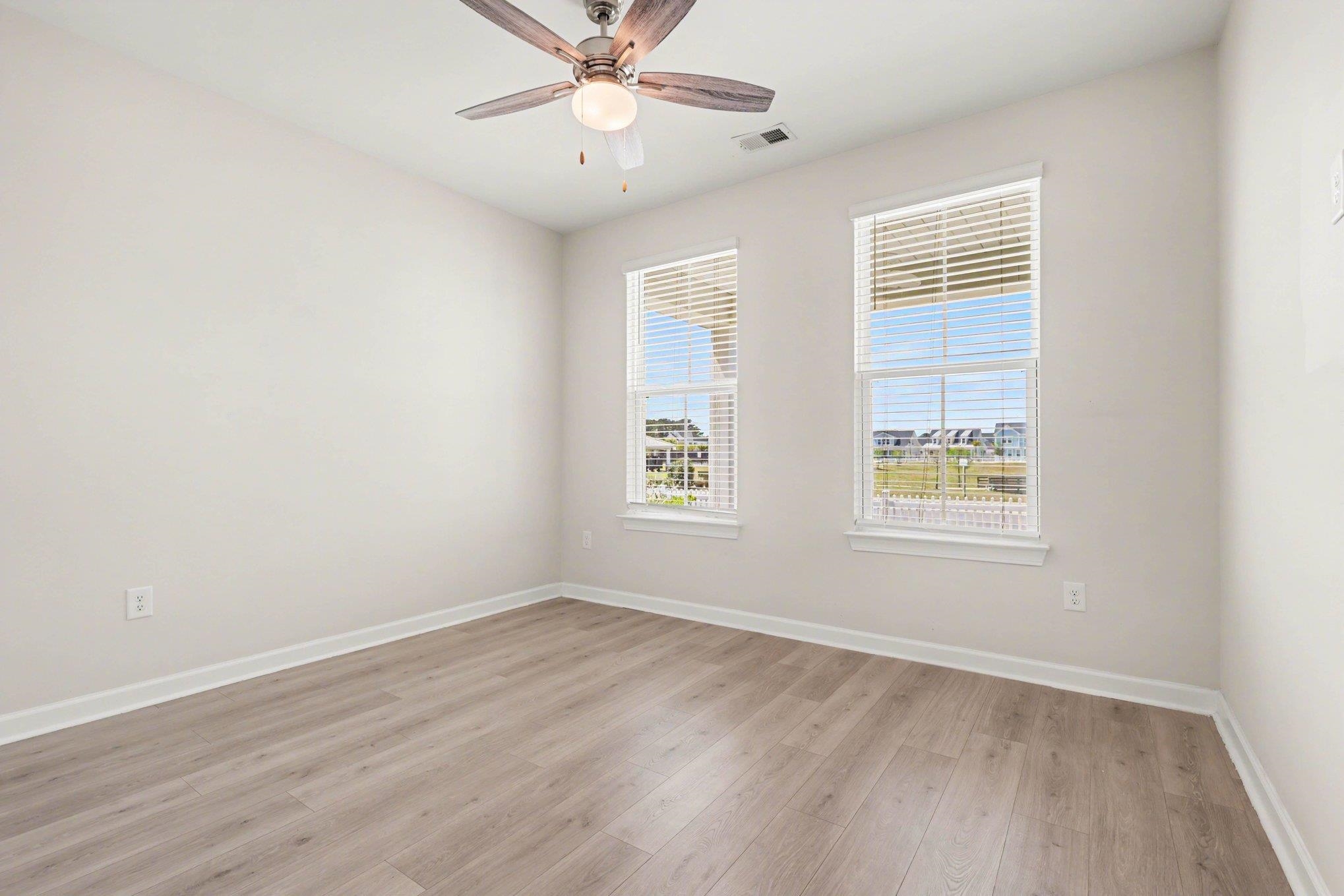 2063 Singing Palm Loop Property Photo 26