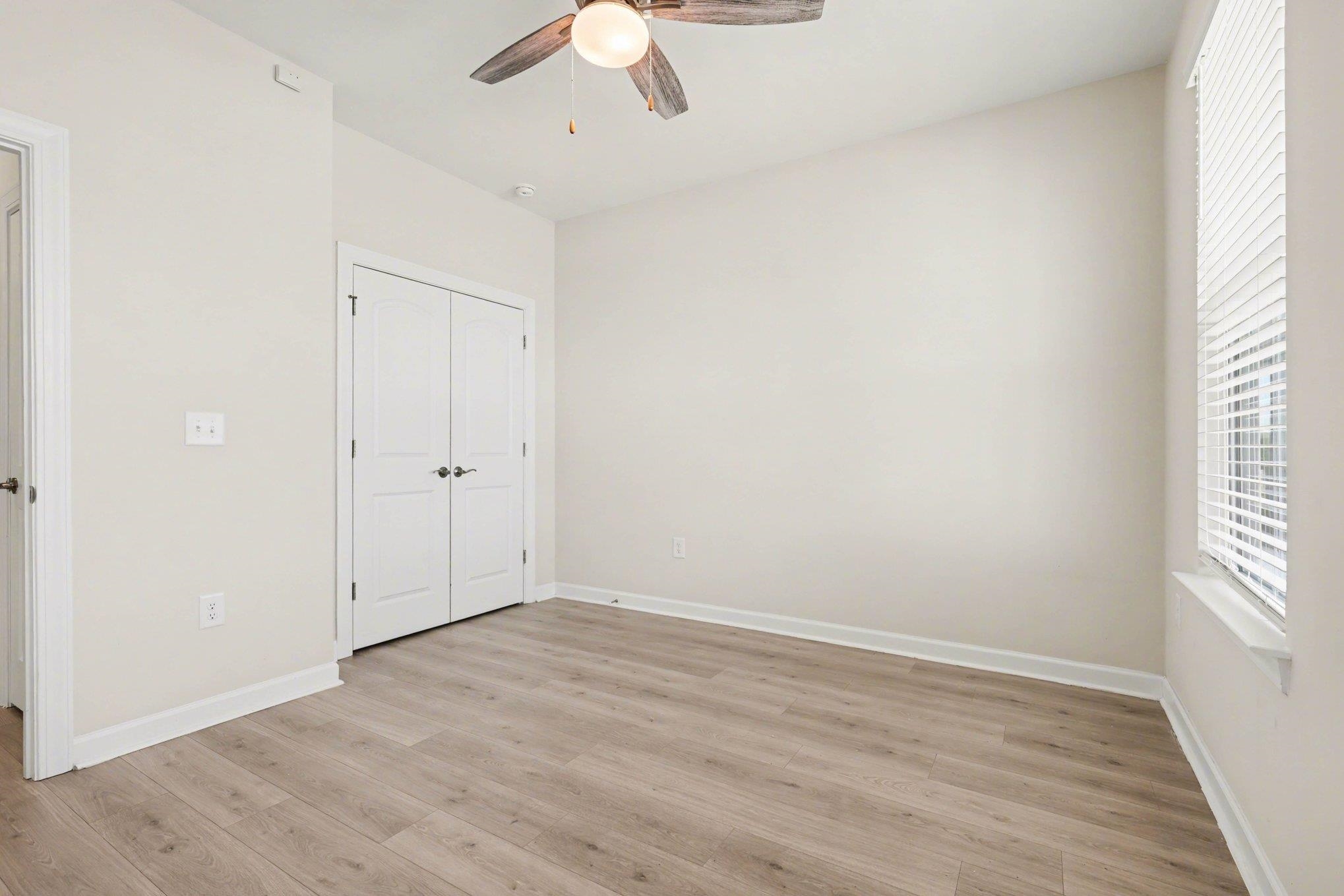 2063 Singing Palm Loop Property Photo 27