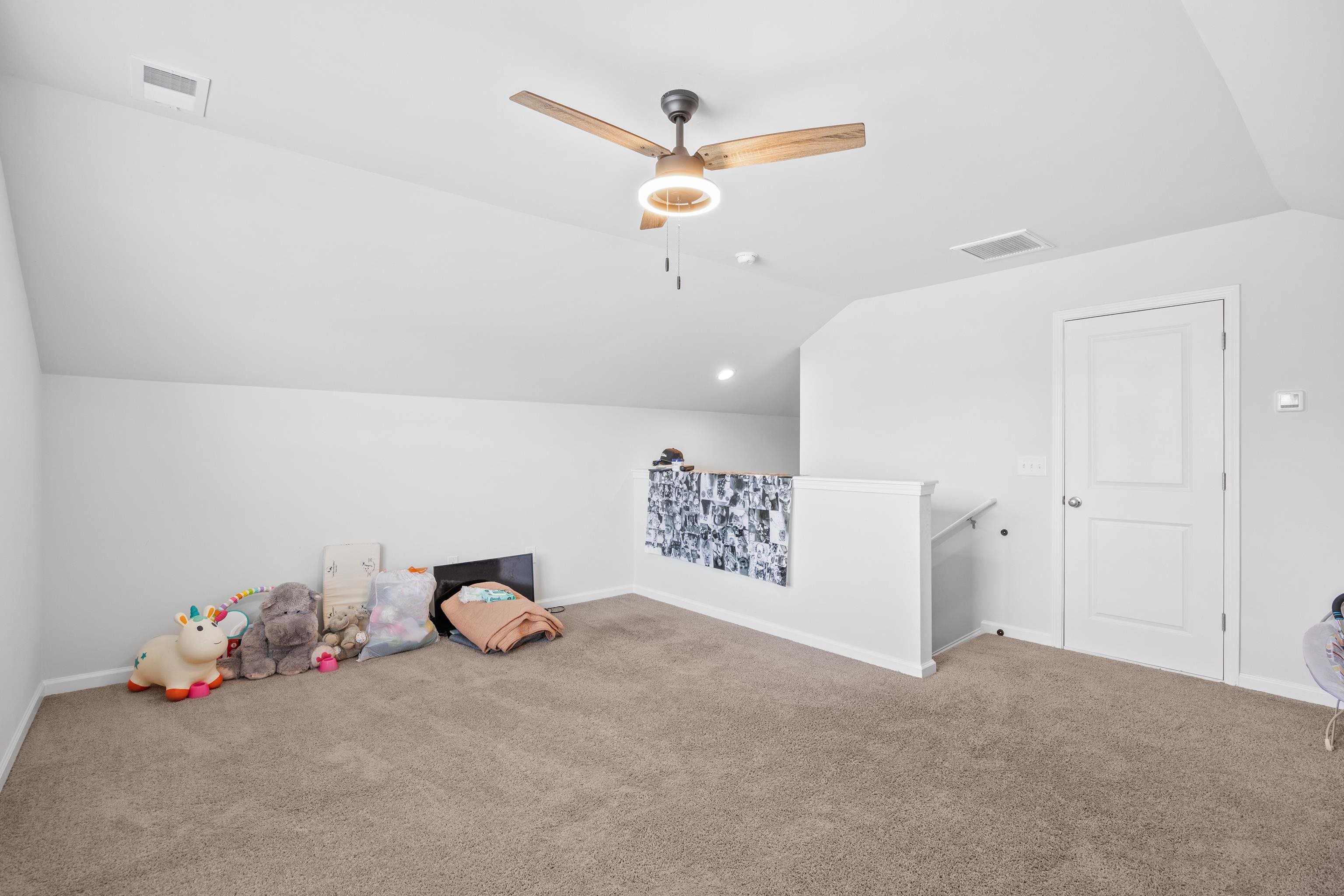 418 Archer Ct. Property Photo 29