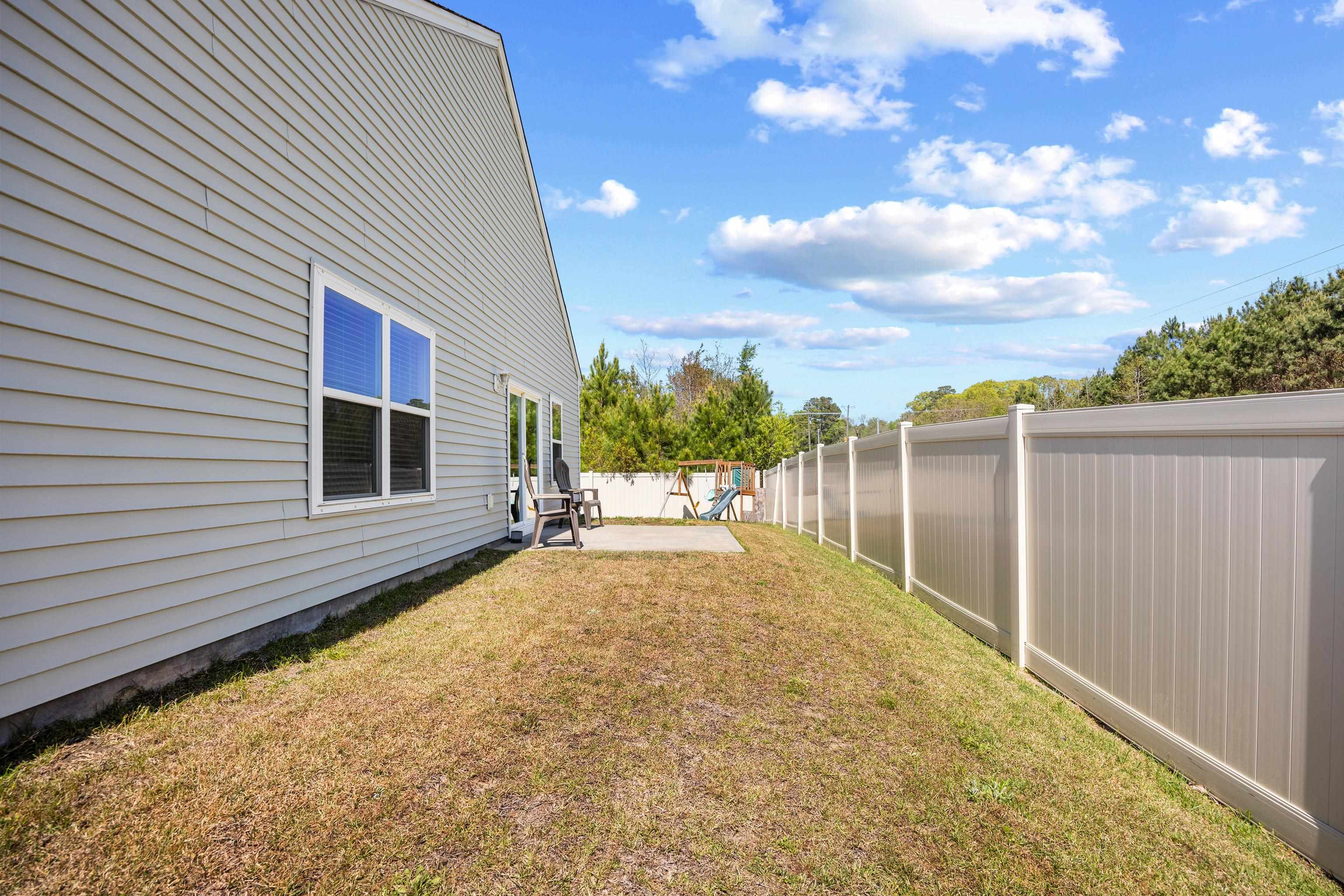 418 Archer Ct. Property Photo 34