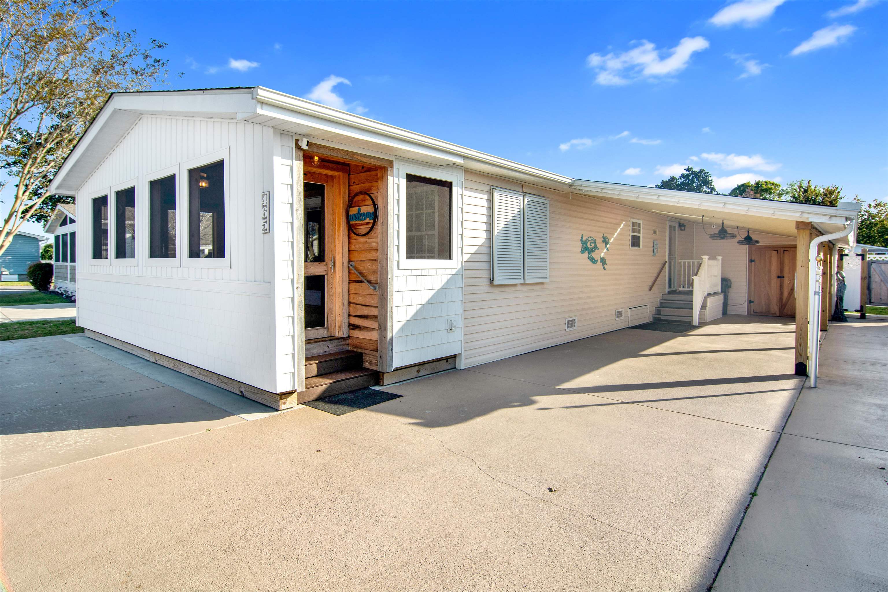 465 Sandpebble Dr. Property Photo 1