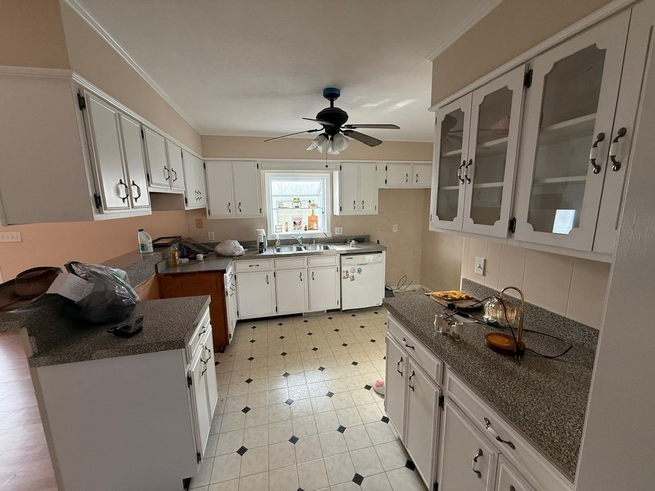 444 L J Rd. Property Photo 5