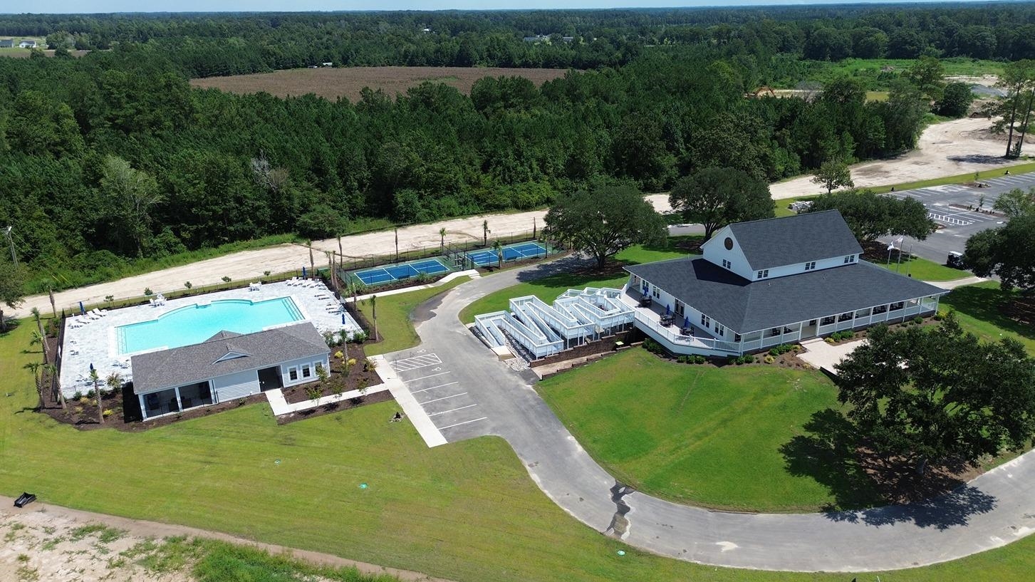 228 Blueberry Fields Ct. Property Photo 40
