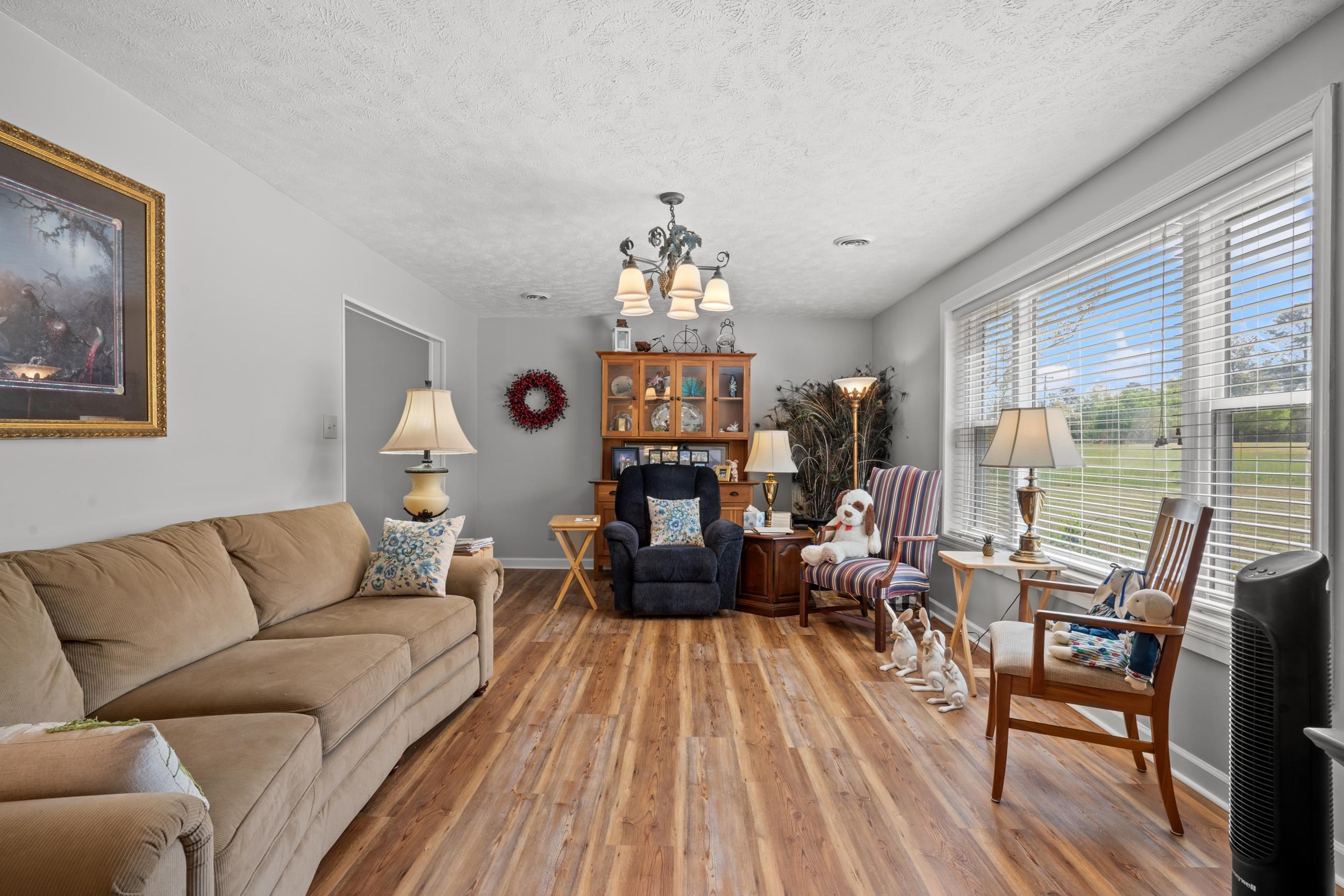 2031 Highway 129 Property Photo 2