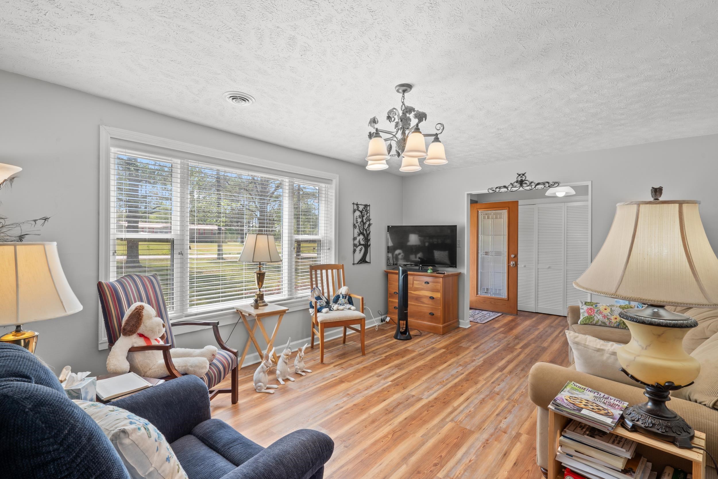 2031 Highway 129 Property Photo 4