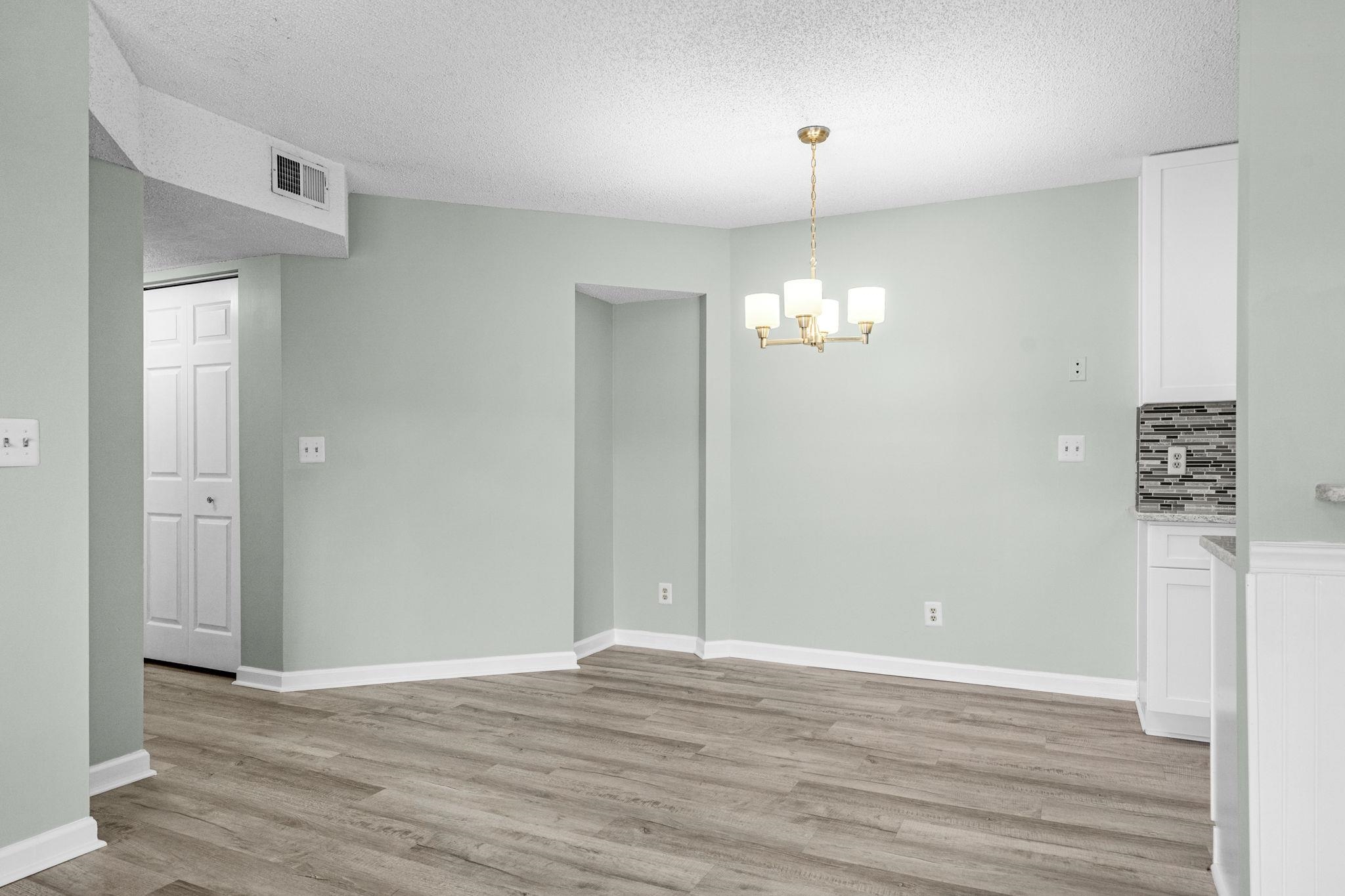 8830 Chandler Dr. Property Photo 8