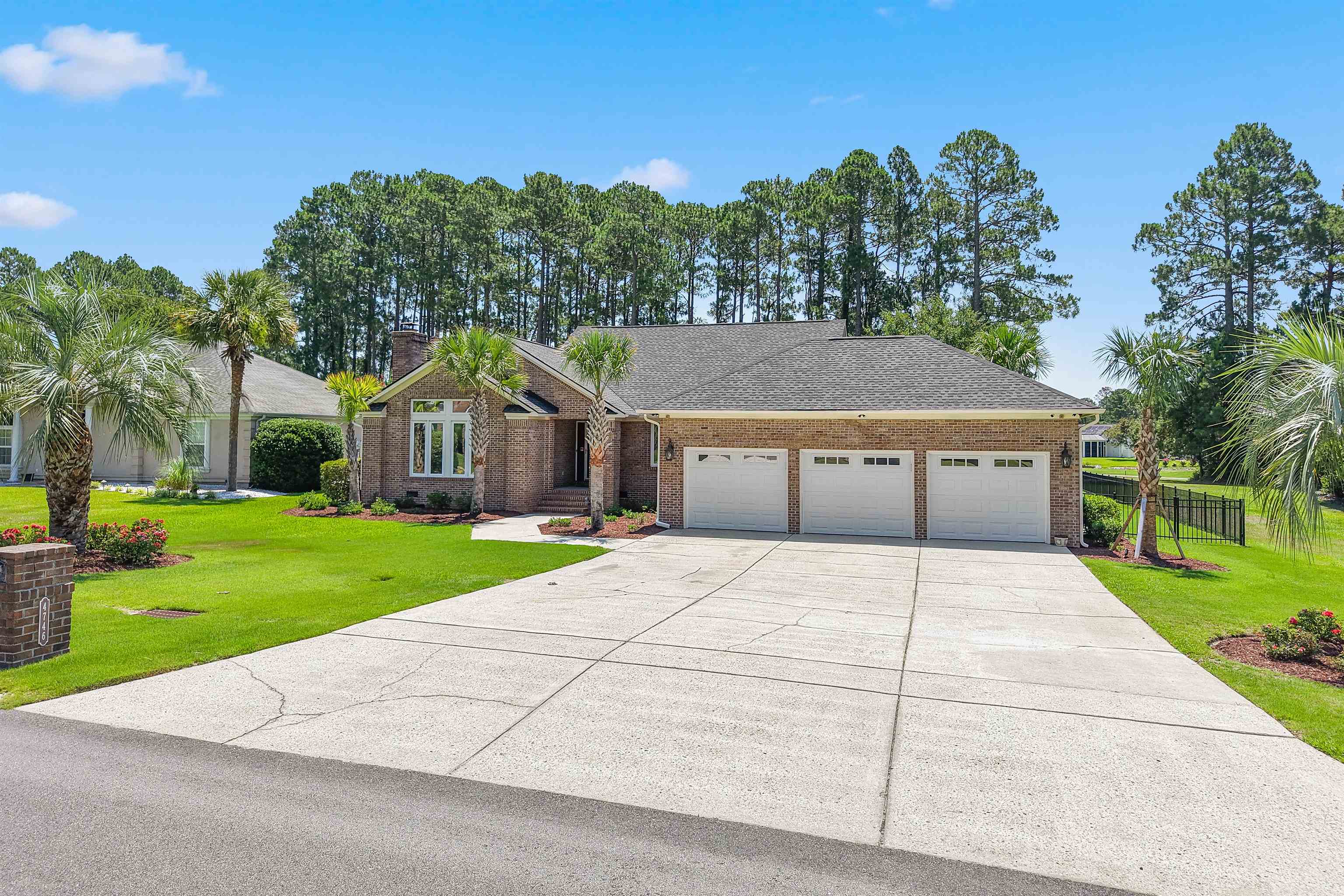 4746 National Dr. Property Photo 1