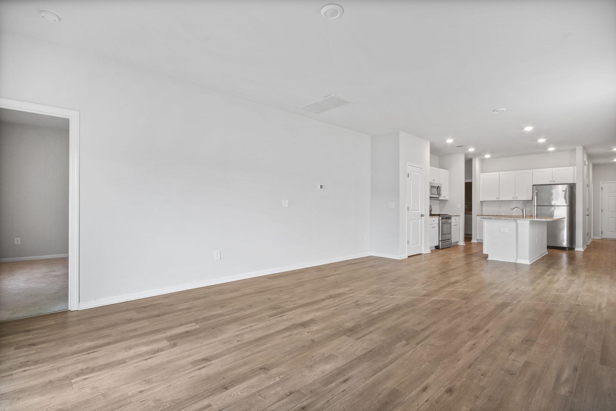 518 Carrick Loop Property Photo 13