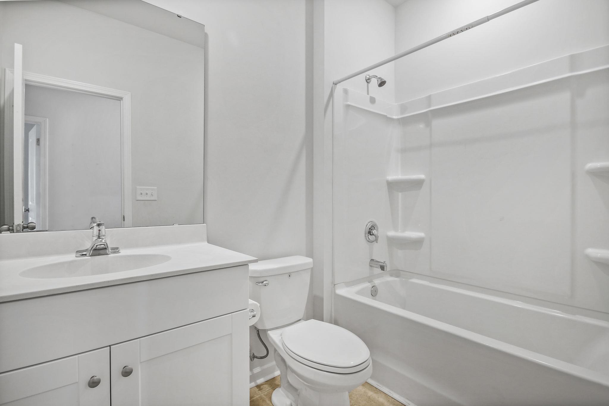 518 Carrick Loop Property Photo 22