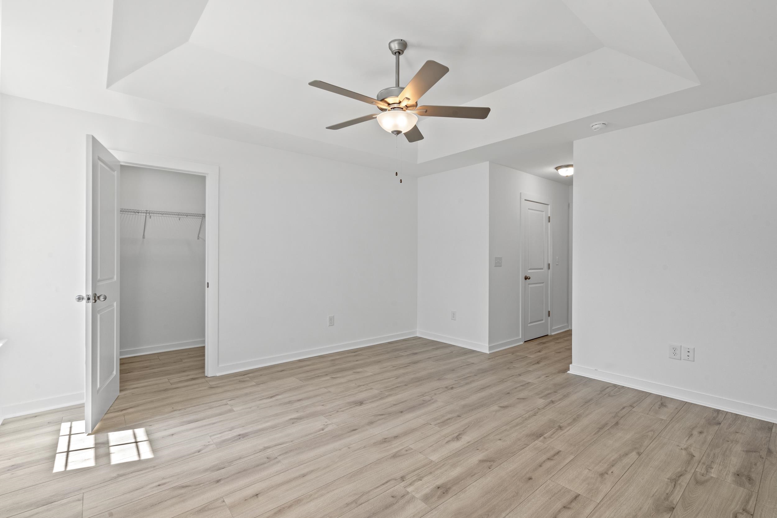 2832 Biscane Ct. Property Photo 5