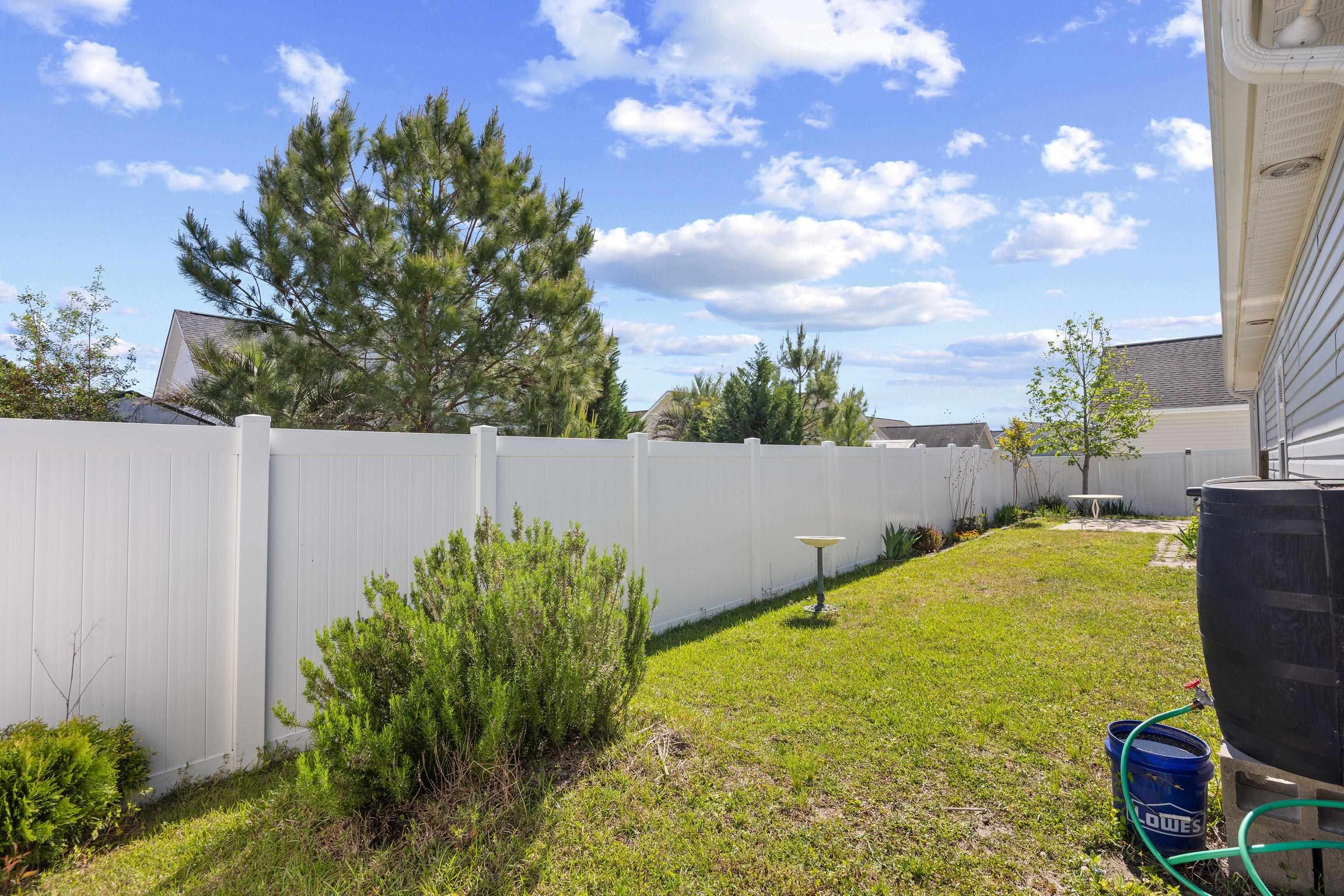 518 Irees Way Property Photo 5