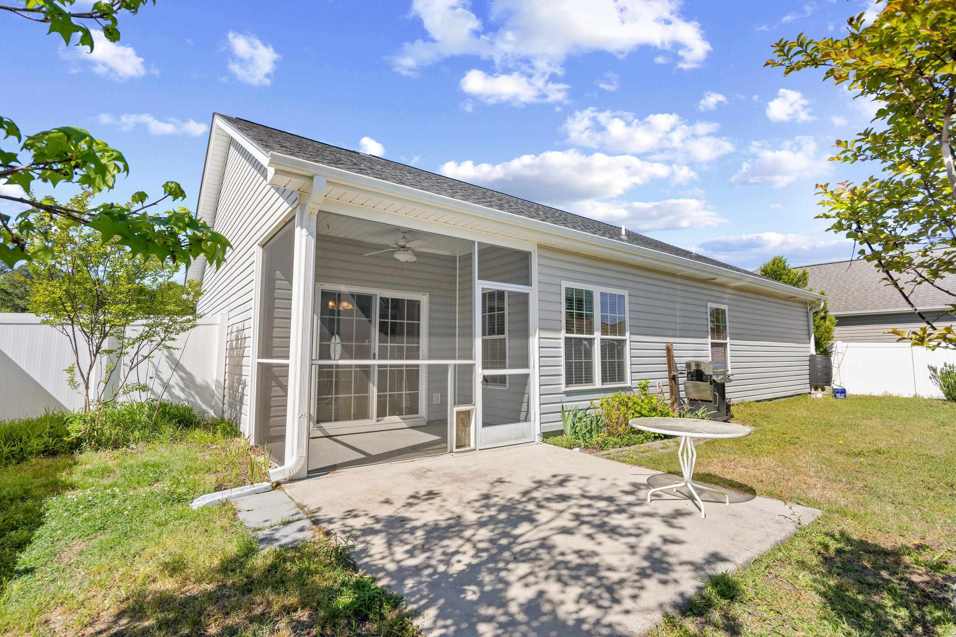 518 Irees Way Property Photo 6