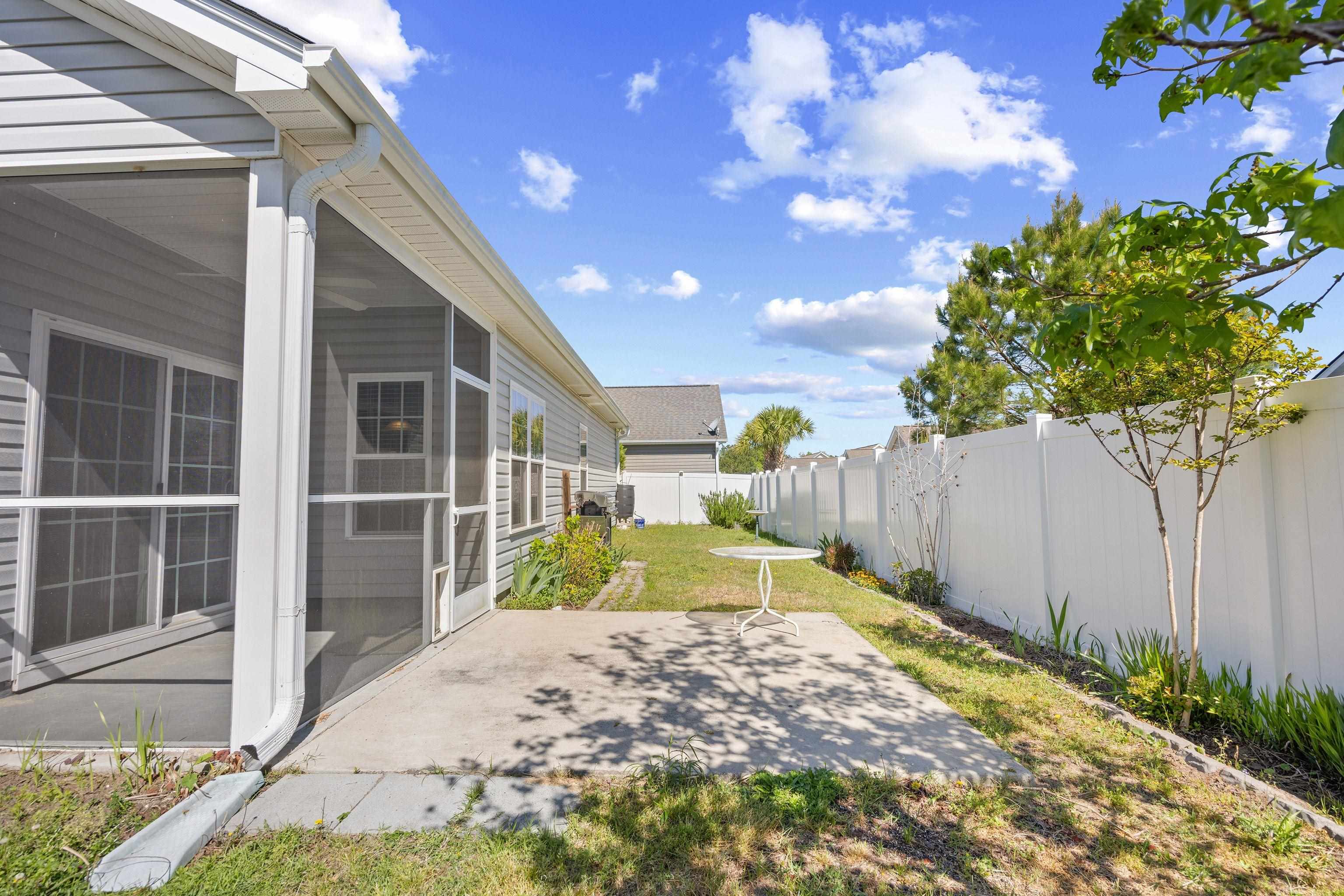 518 Irees Way Property Photo 7