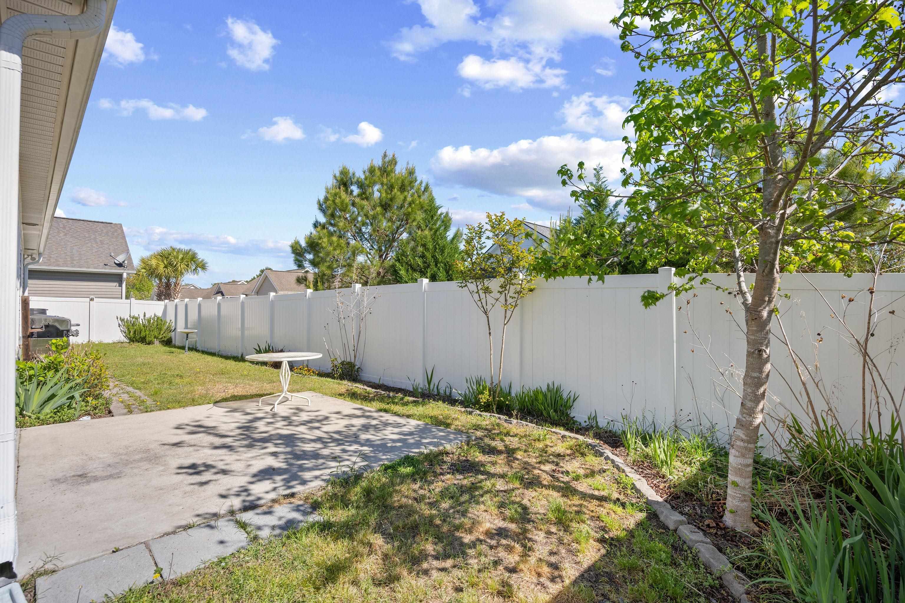 518 Irees Way Property Photo 8