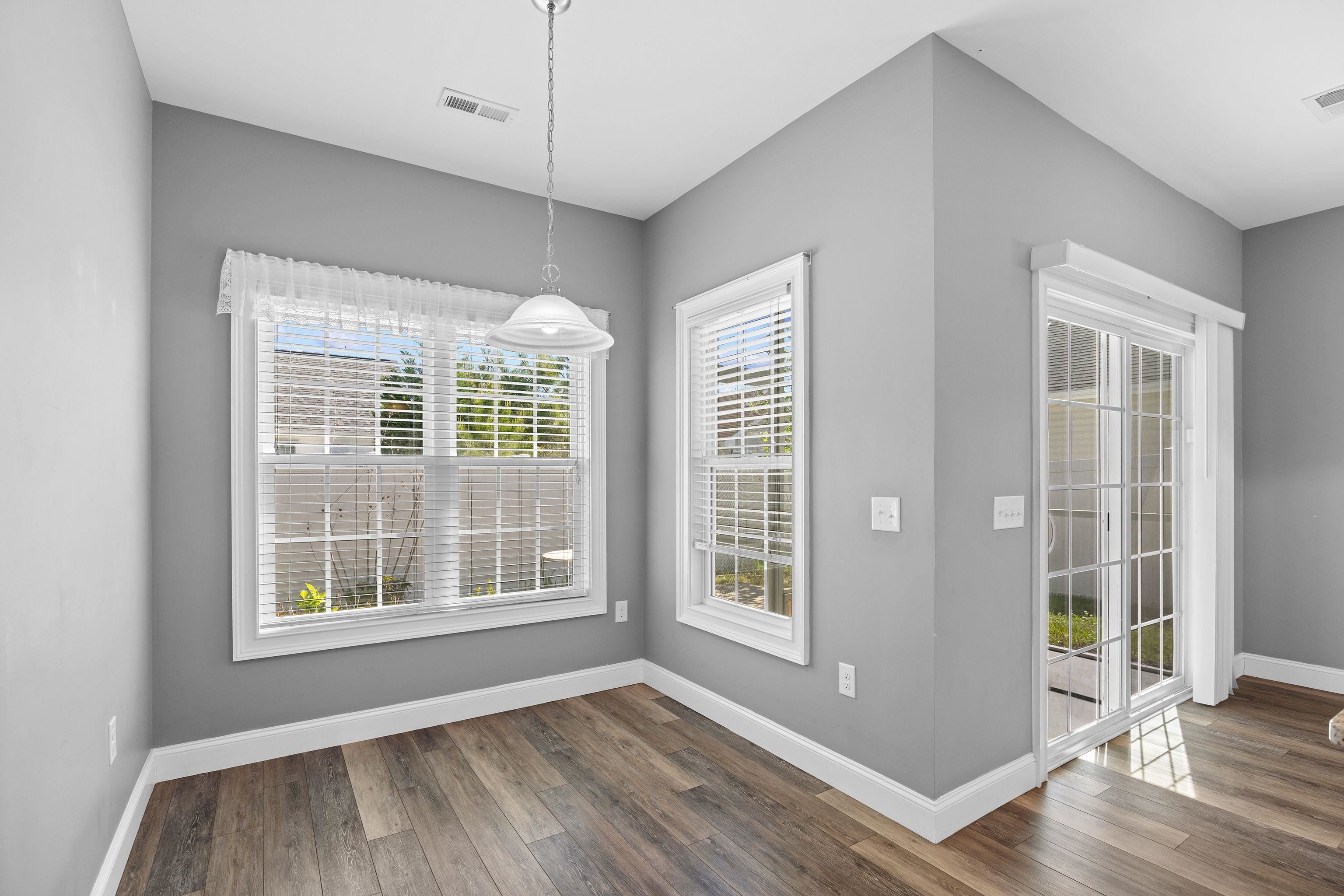 518 Irees Way Property Photo 13