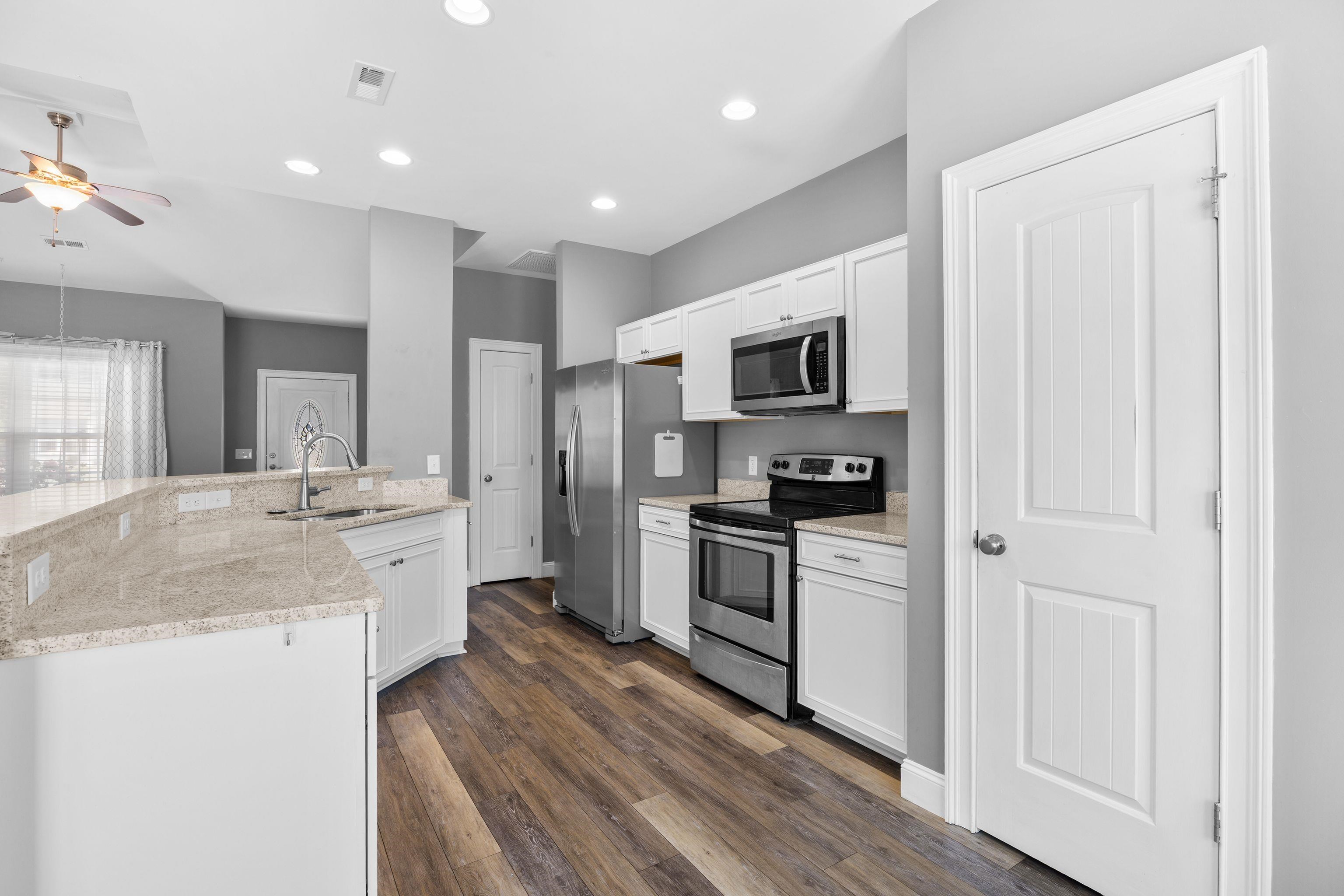 518 Irees Way Property Photo 16