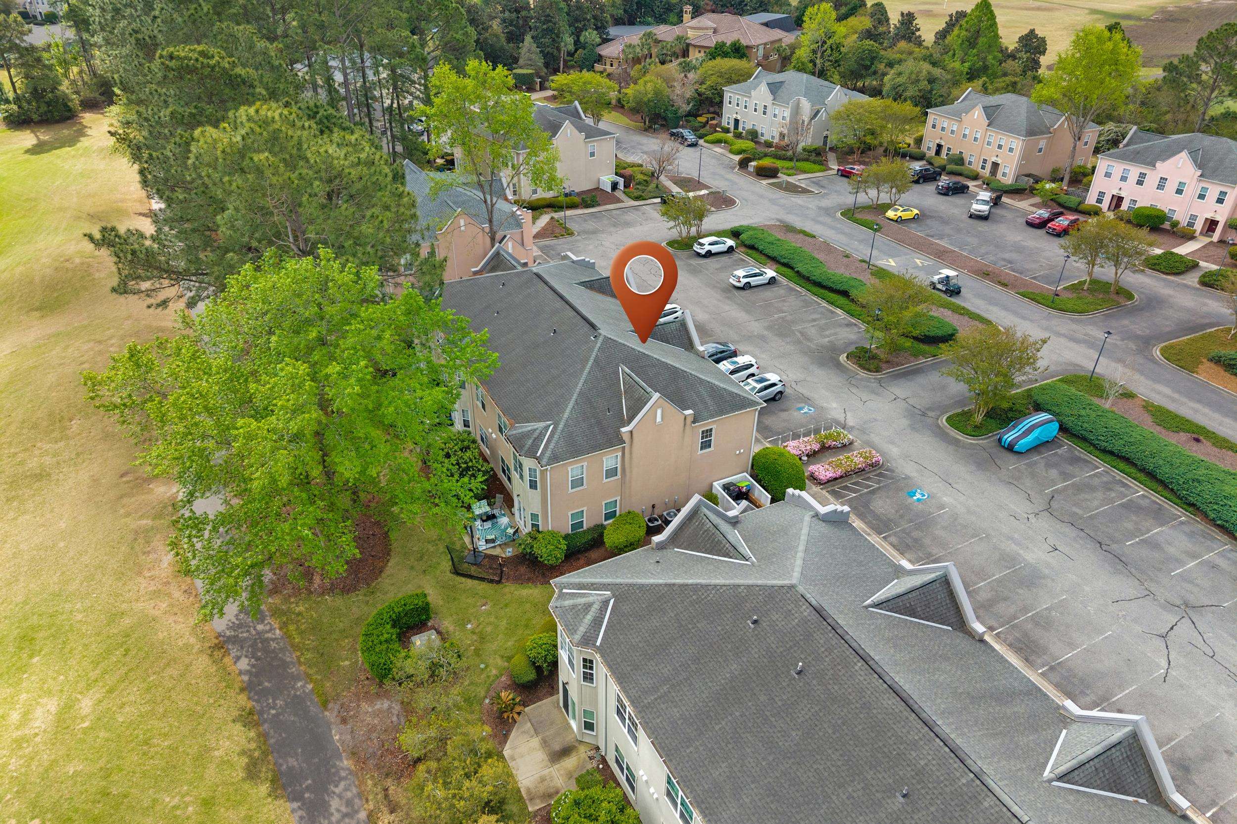 4545 Girvan Dr. Property Photo 3