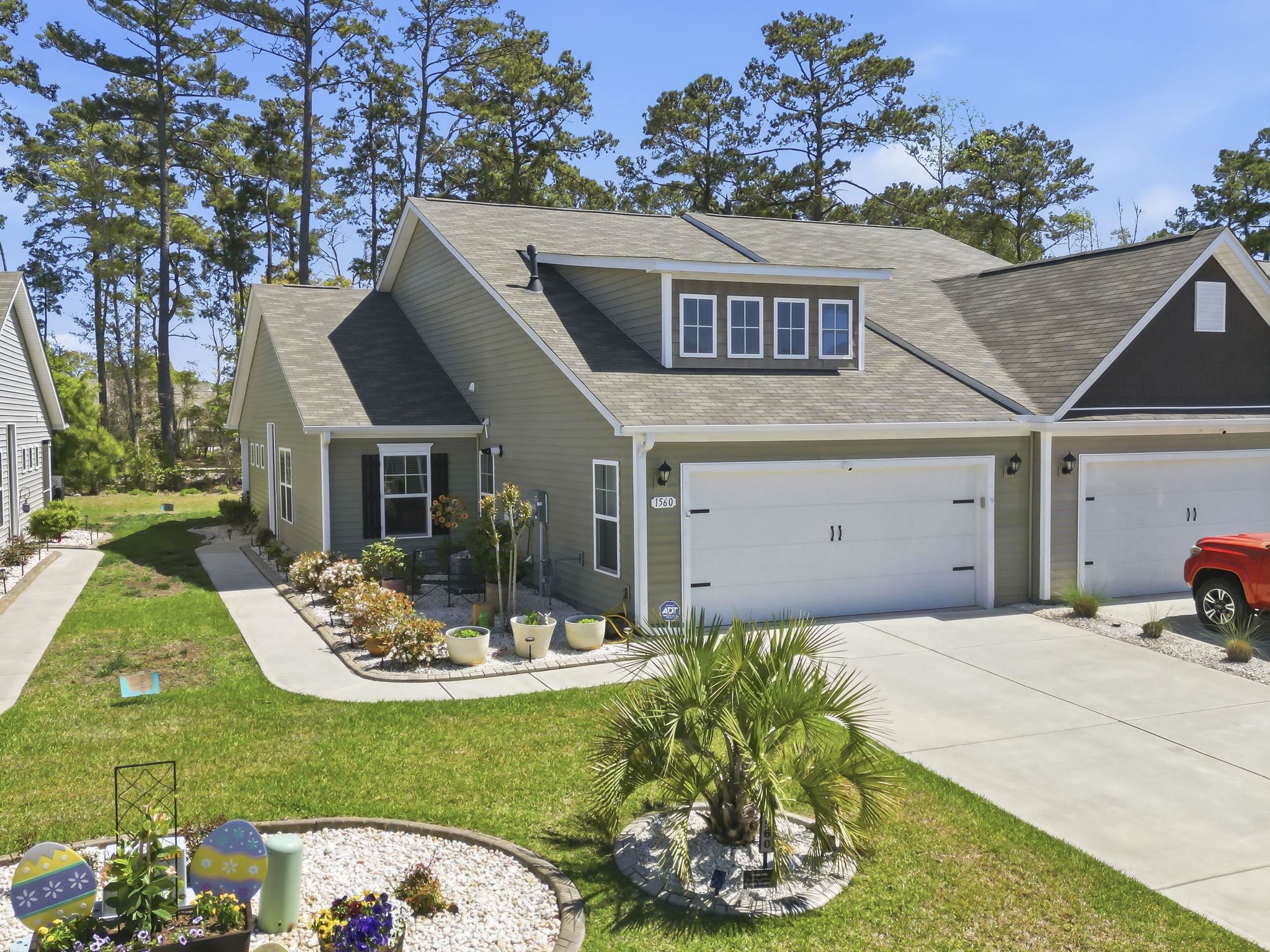 1560 Jardine Loop Property Photo 1