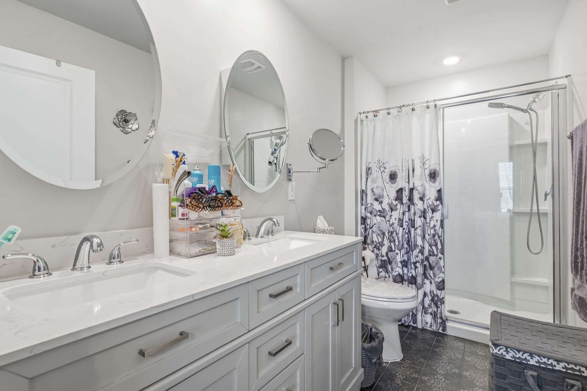 1560 Jardine Loop Property Photo 17
