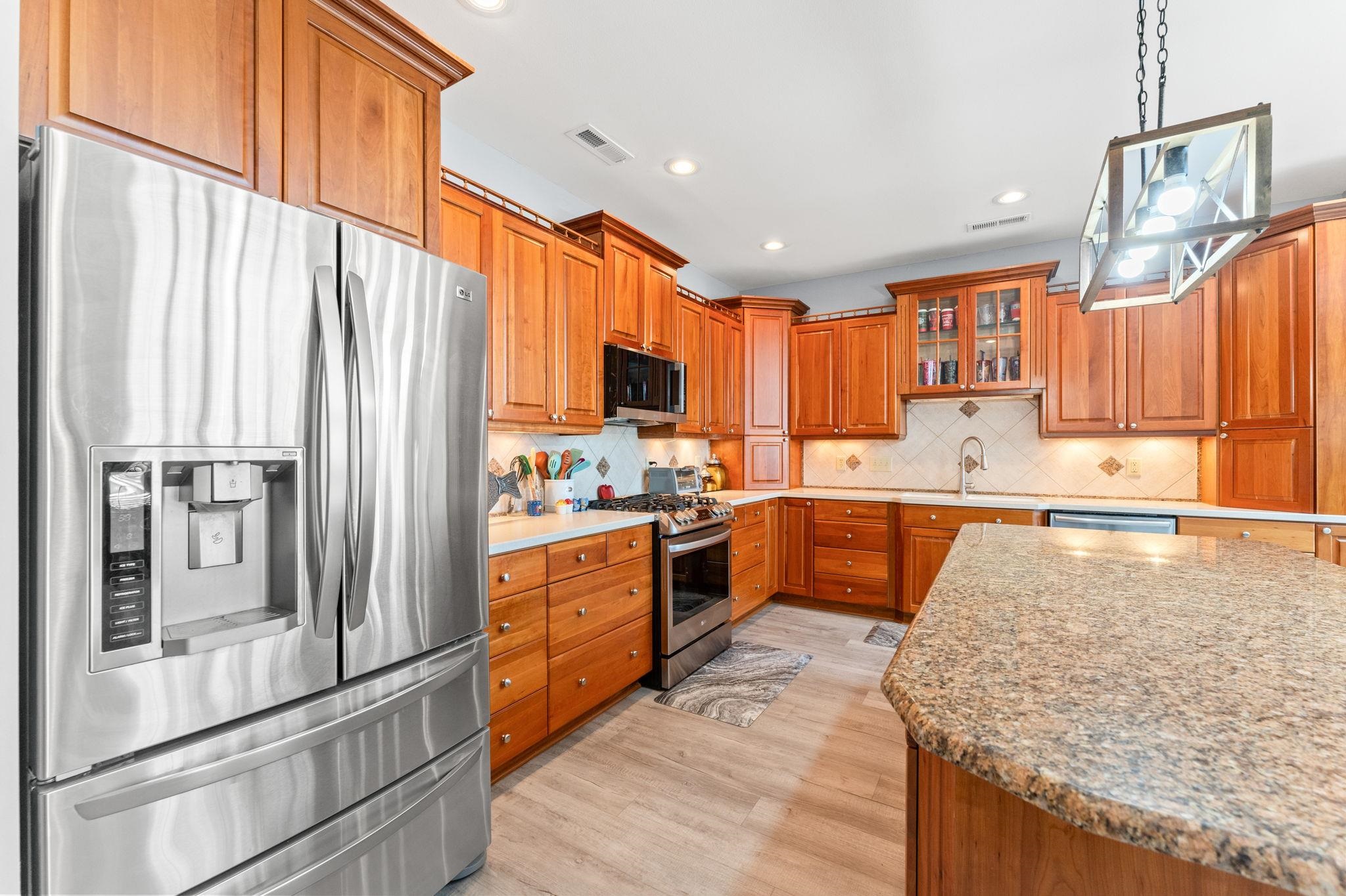 4806 Bucks Bluff Dr. Property Photo 16