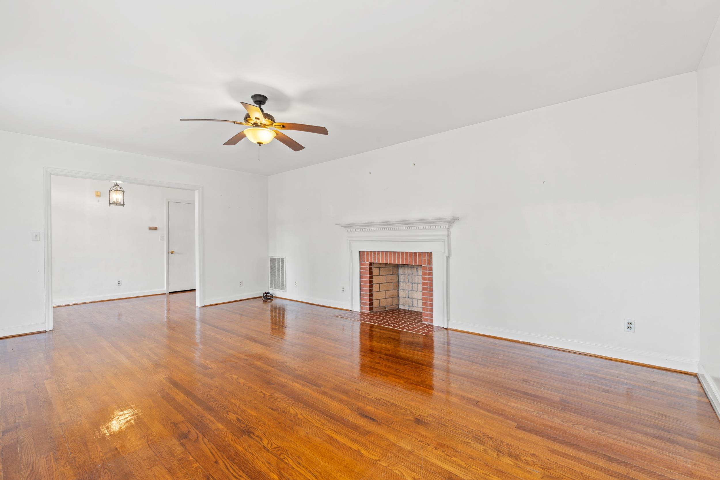 4218 Poole Loop Property Photo 8