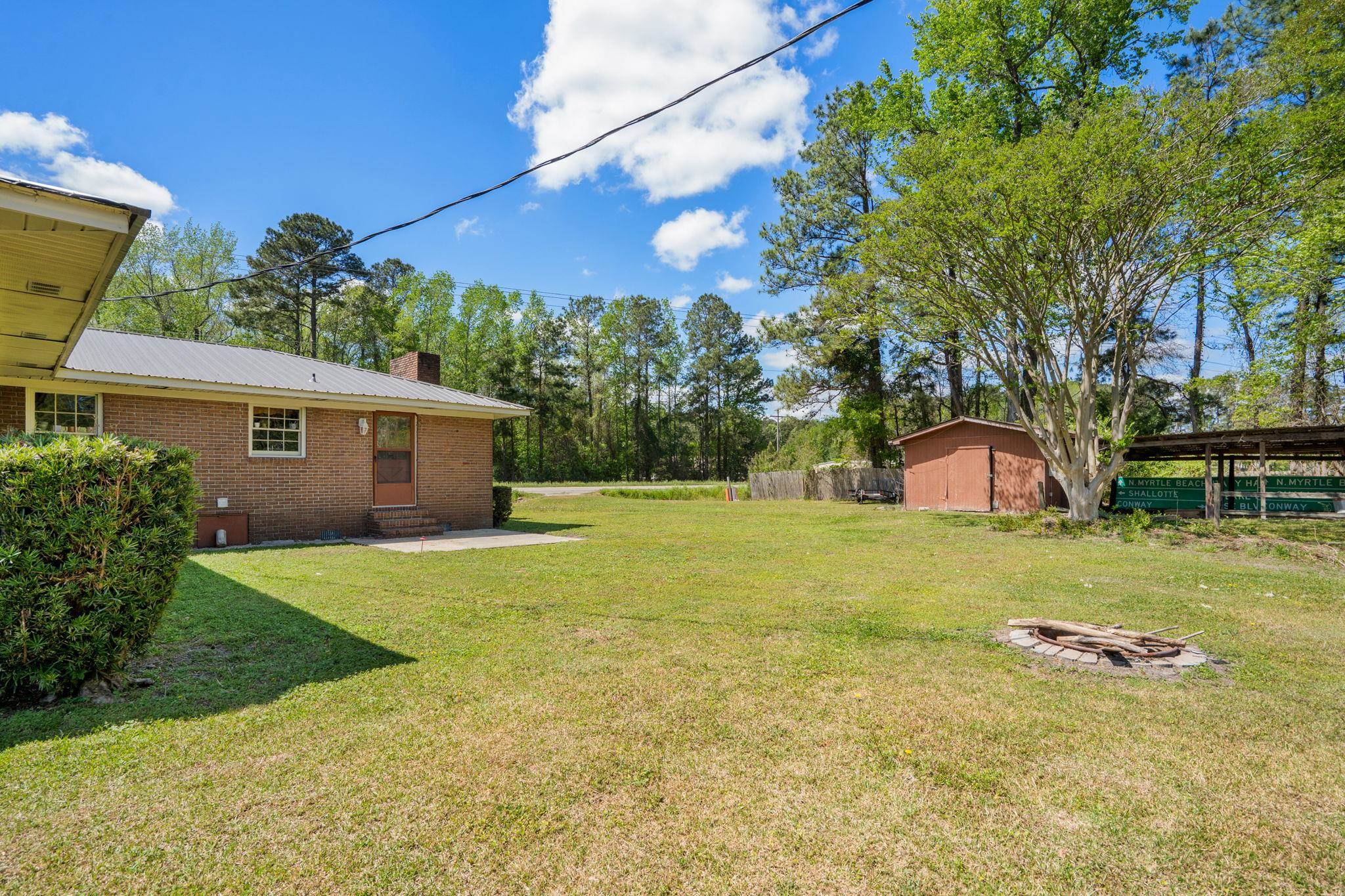 105 Twin City Circle Property Photo 21