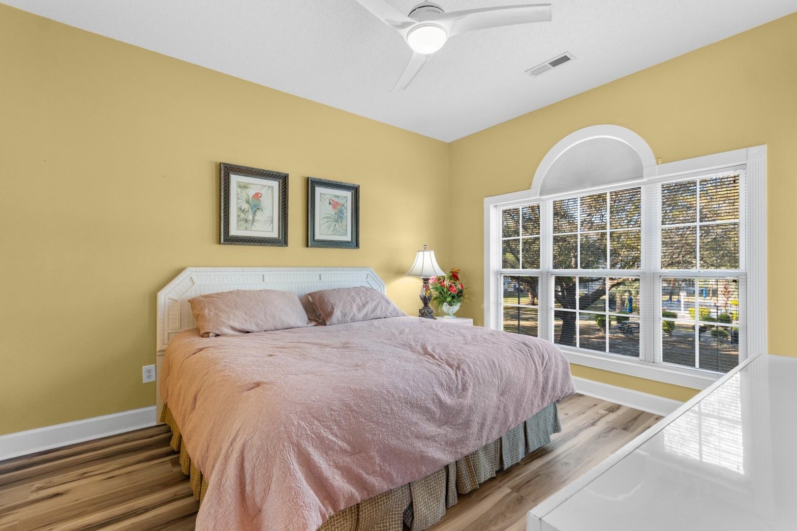 4639 Wild Iris Dr. Property Photo 5