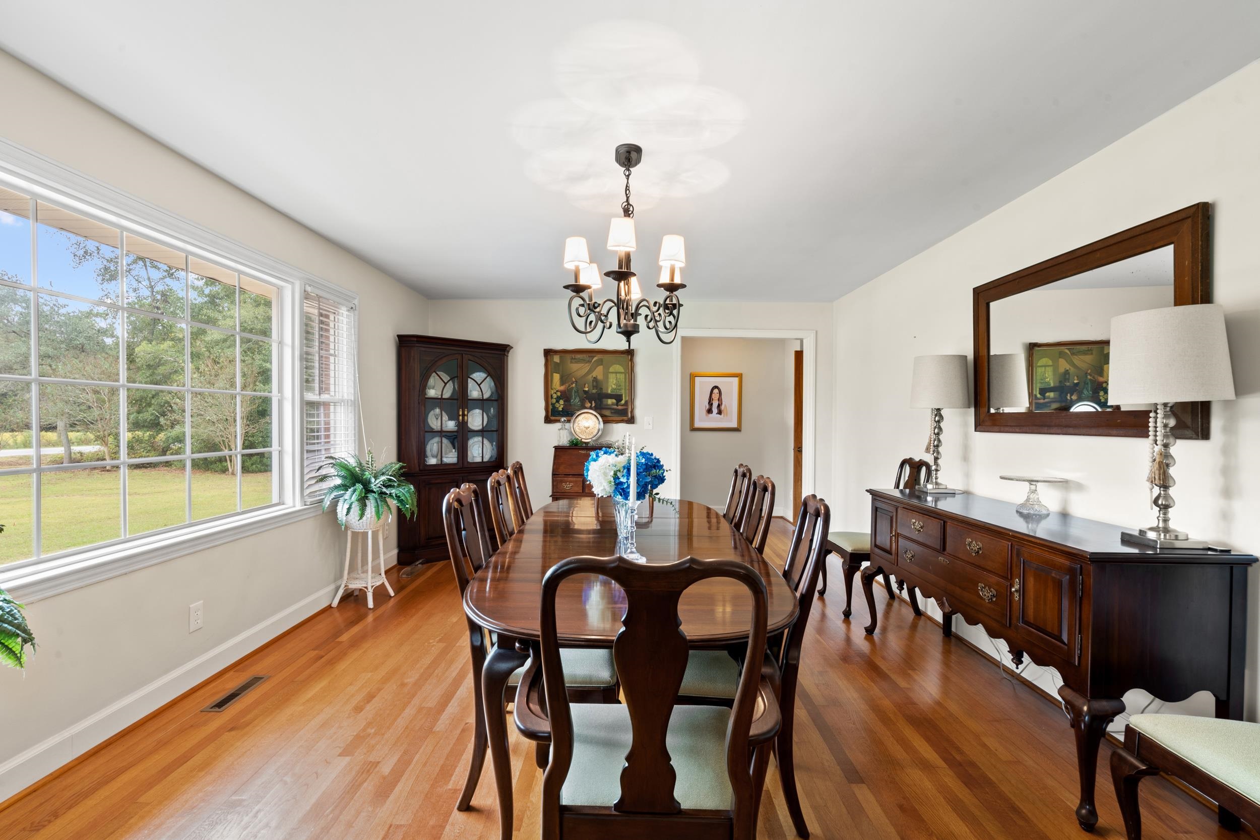4867 Bluff Rd. Property Photo 5