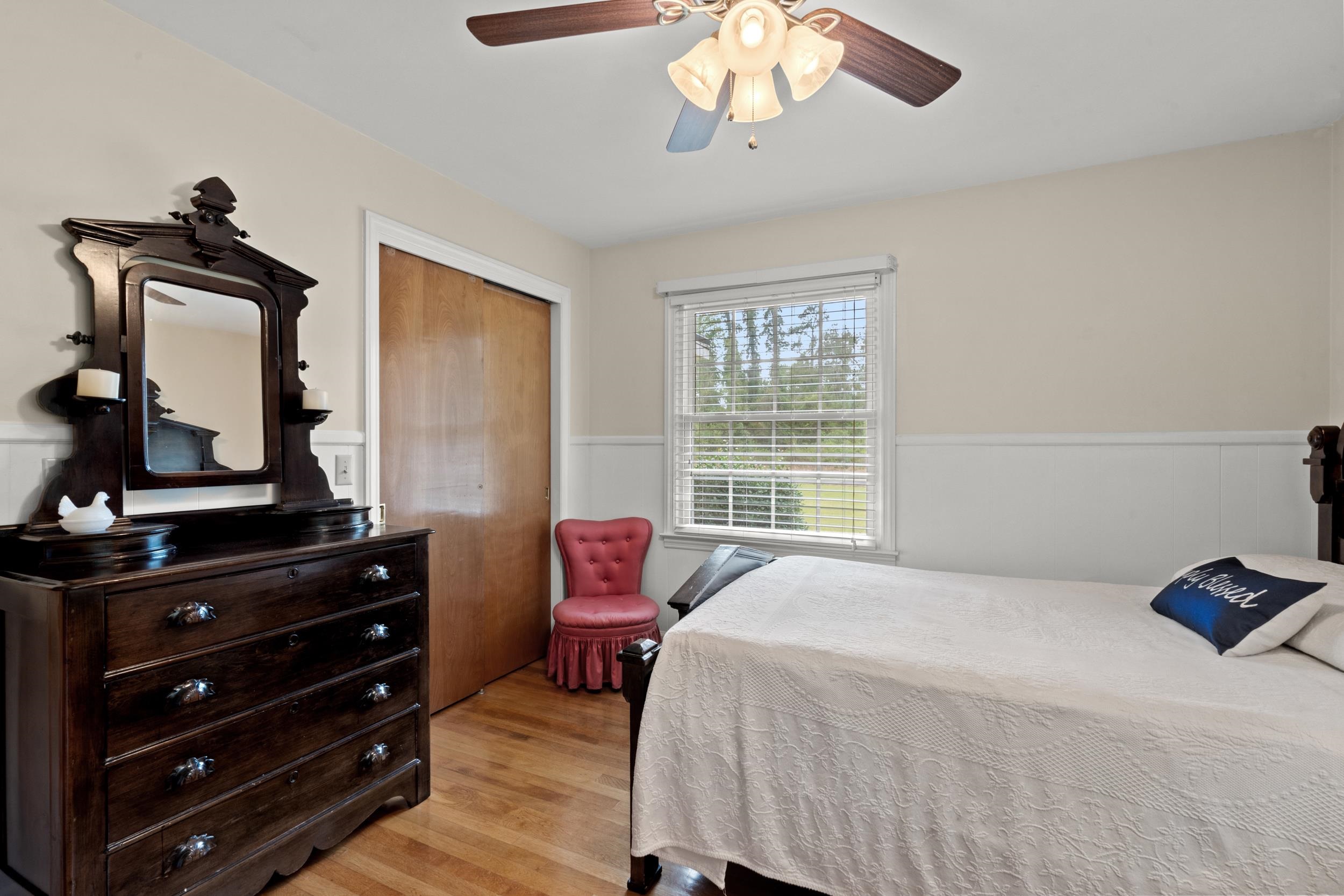 4867 Bluff Rd. Property Photo 11