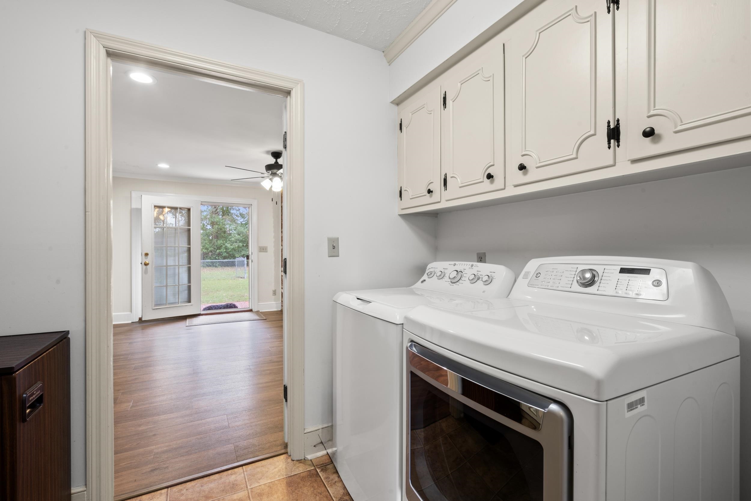 4867 Bluff Rd. Property Photo 16