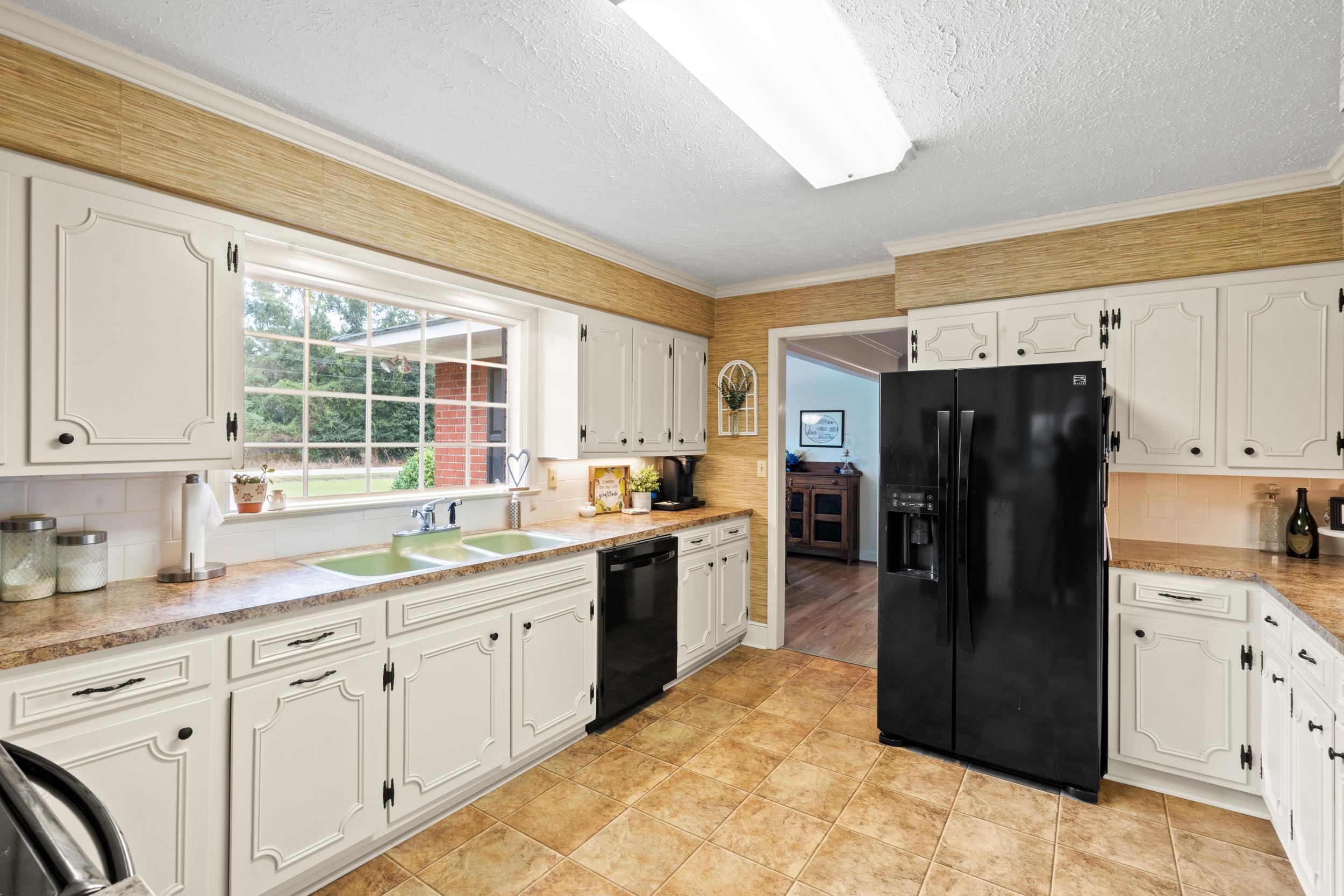 4867 Bluff Rd. Property Photo 18