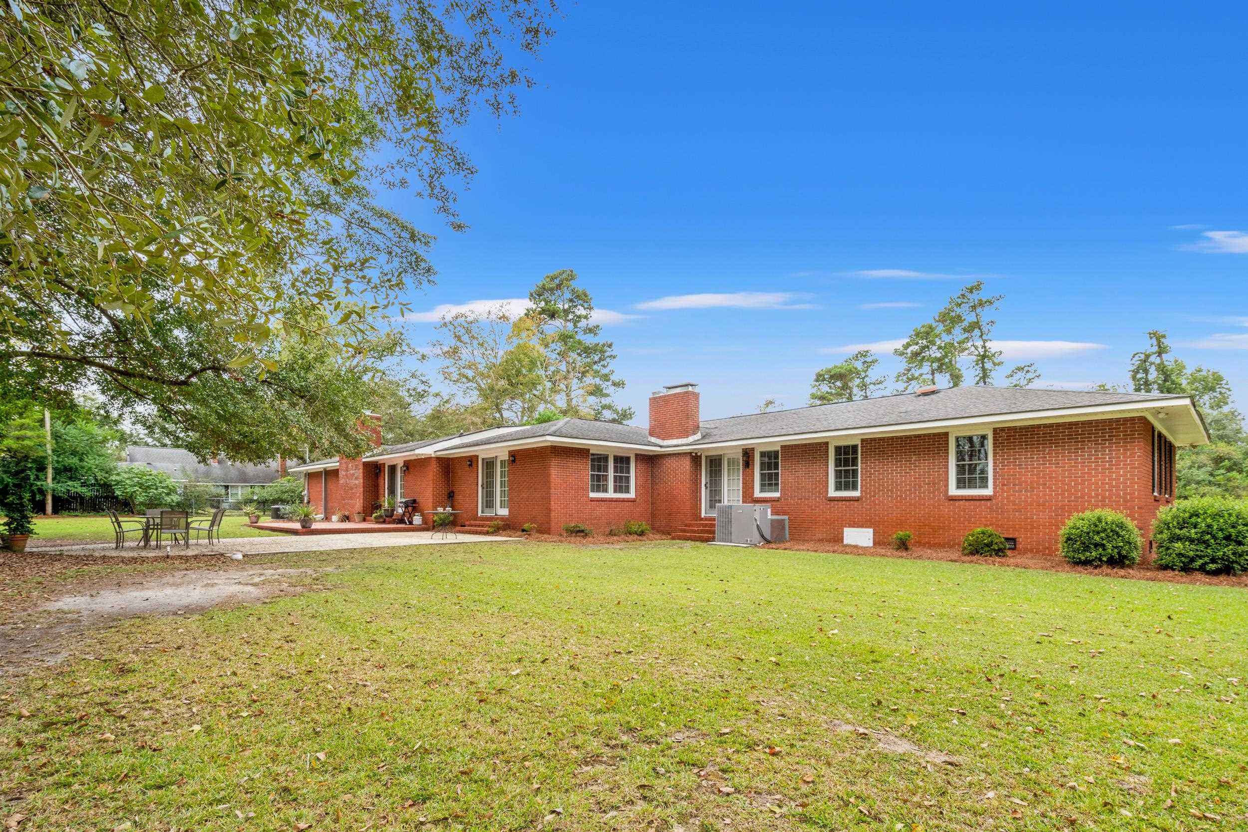 4867 Bluff Rd. Property Photo 35