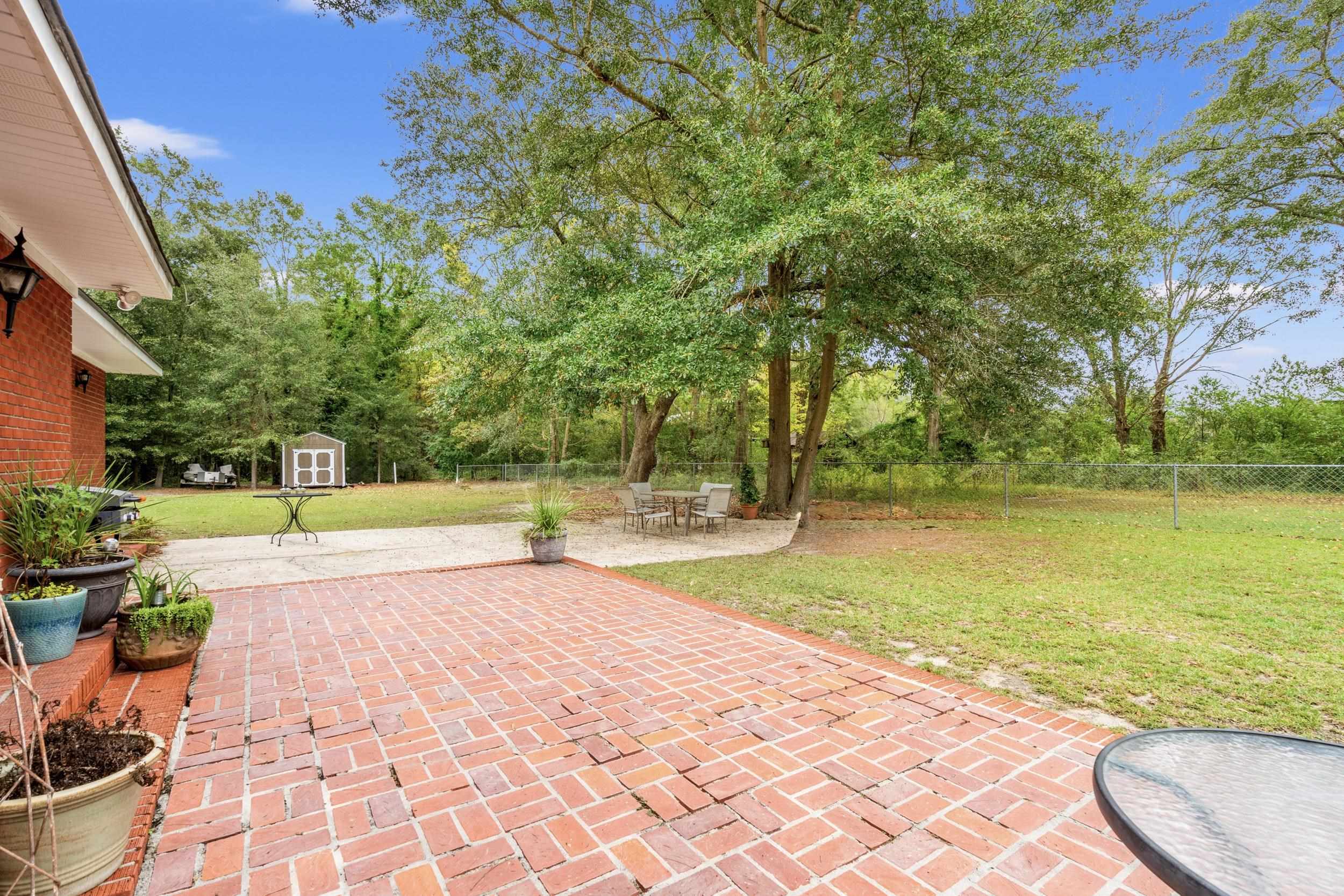 4867 Bluff Rd. Property Photo 39
