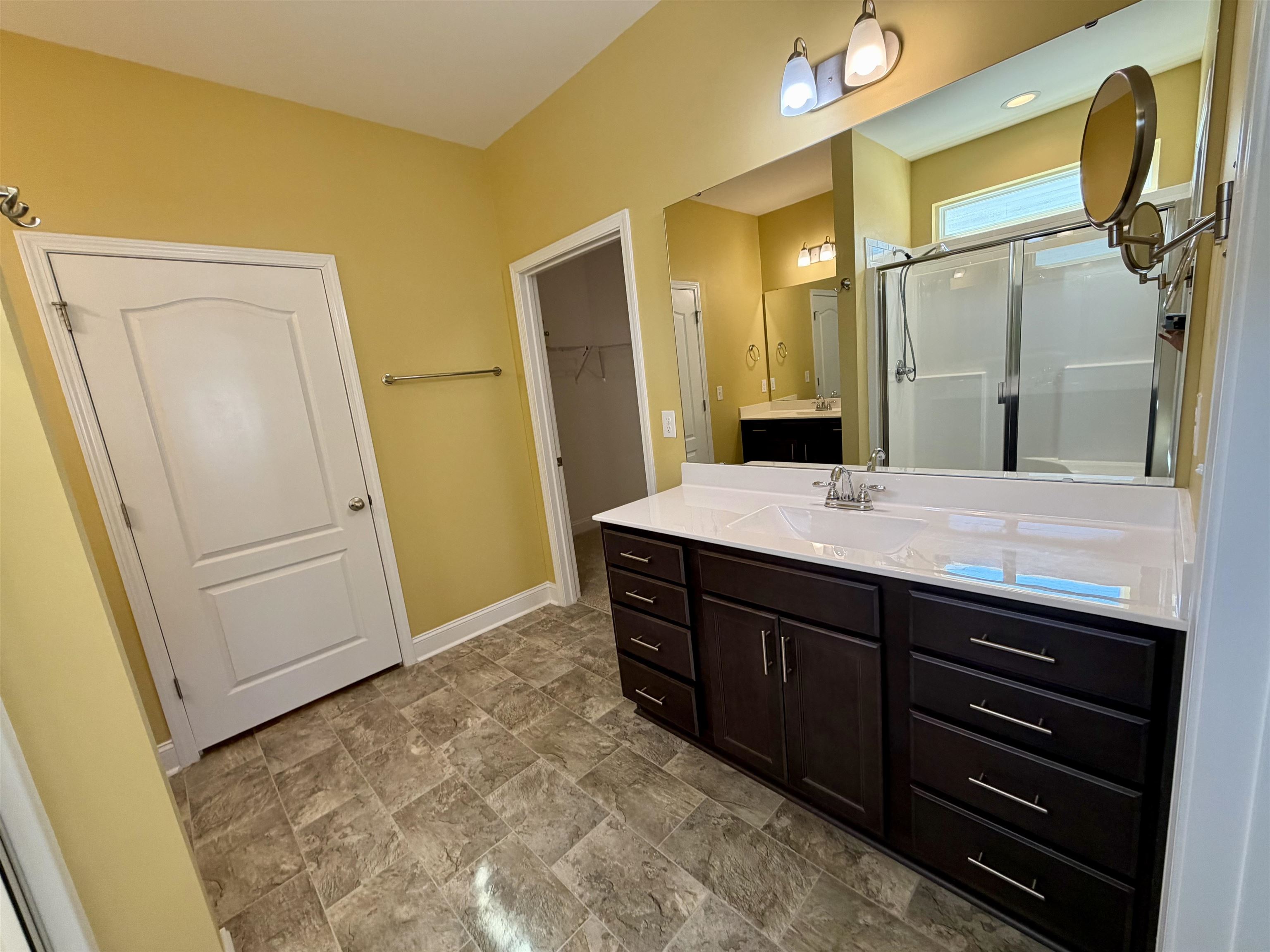 3035 Honey Clover Ct. Property Photo 12