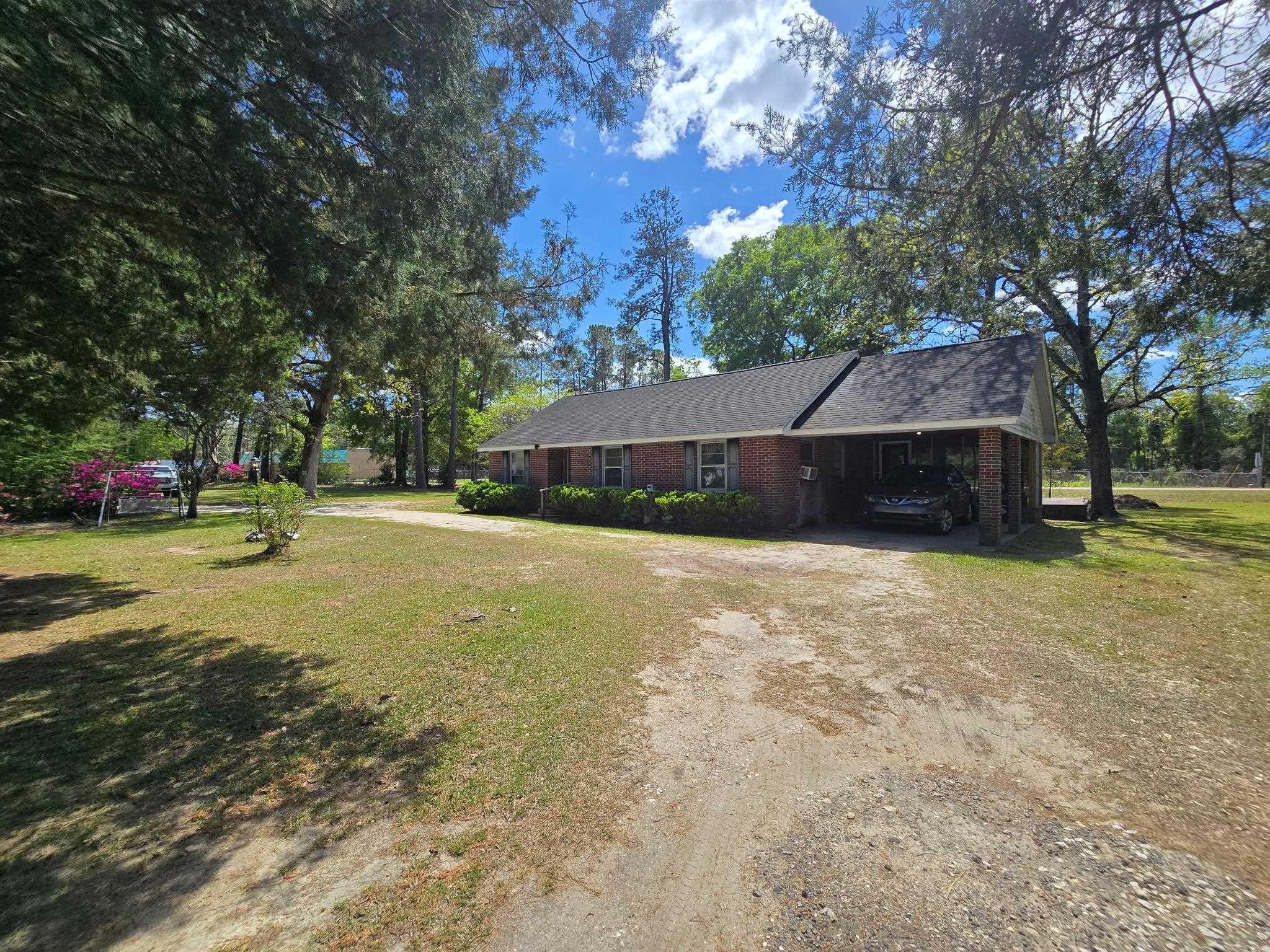 98 Old Cemetary Rd. Property Photo 2