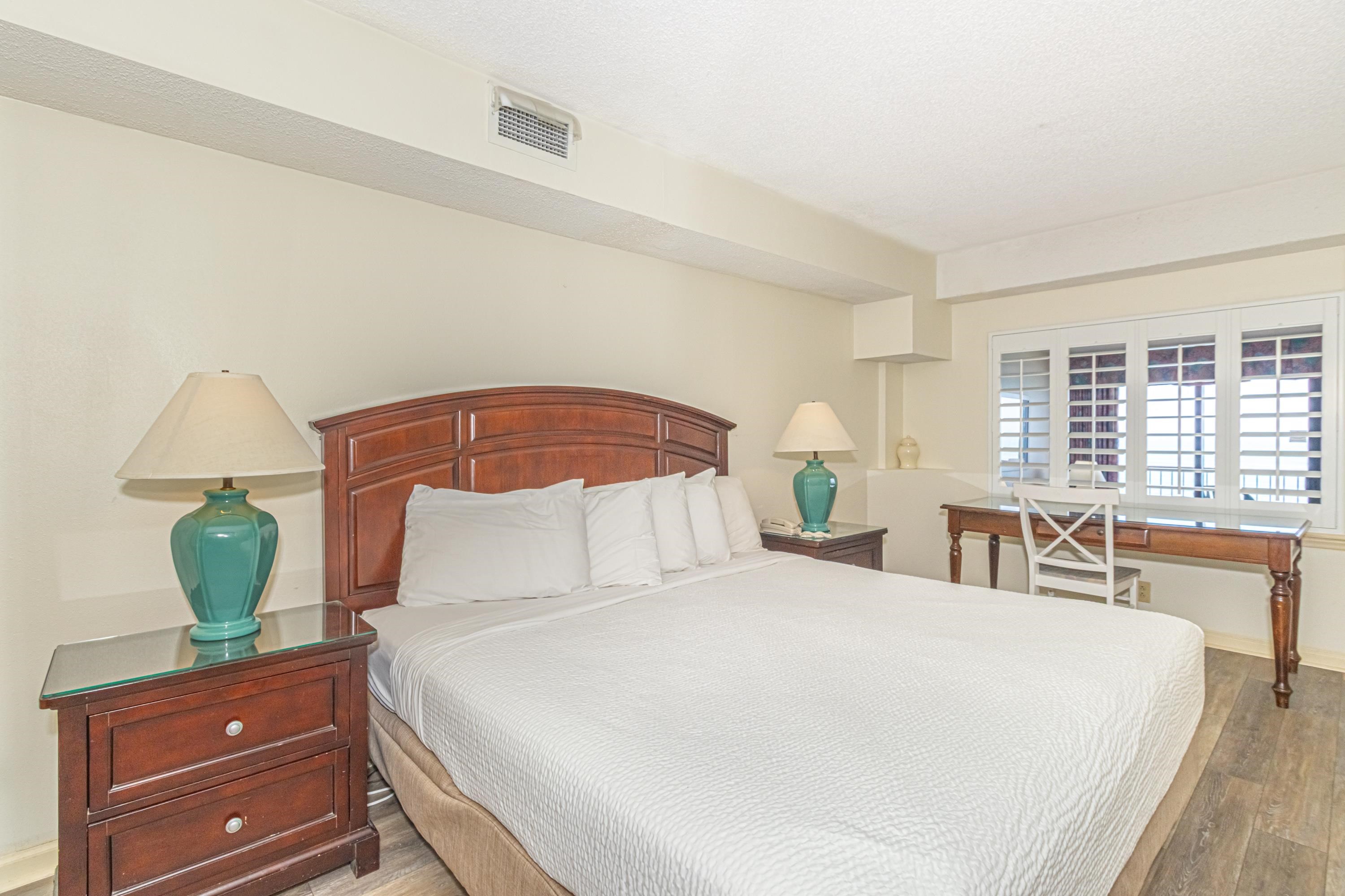 5308 N Ocean Blvd. Property Photo 11