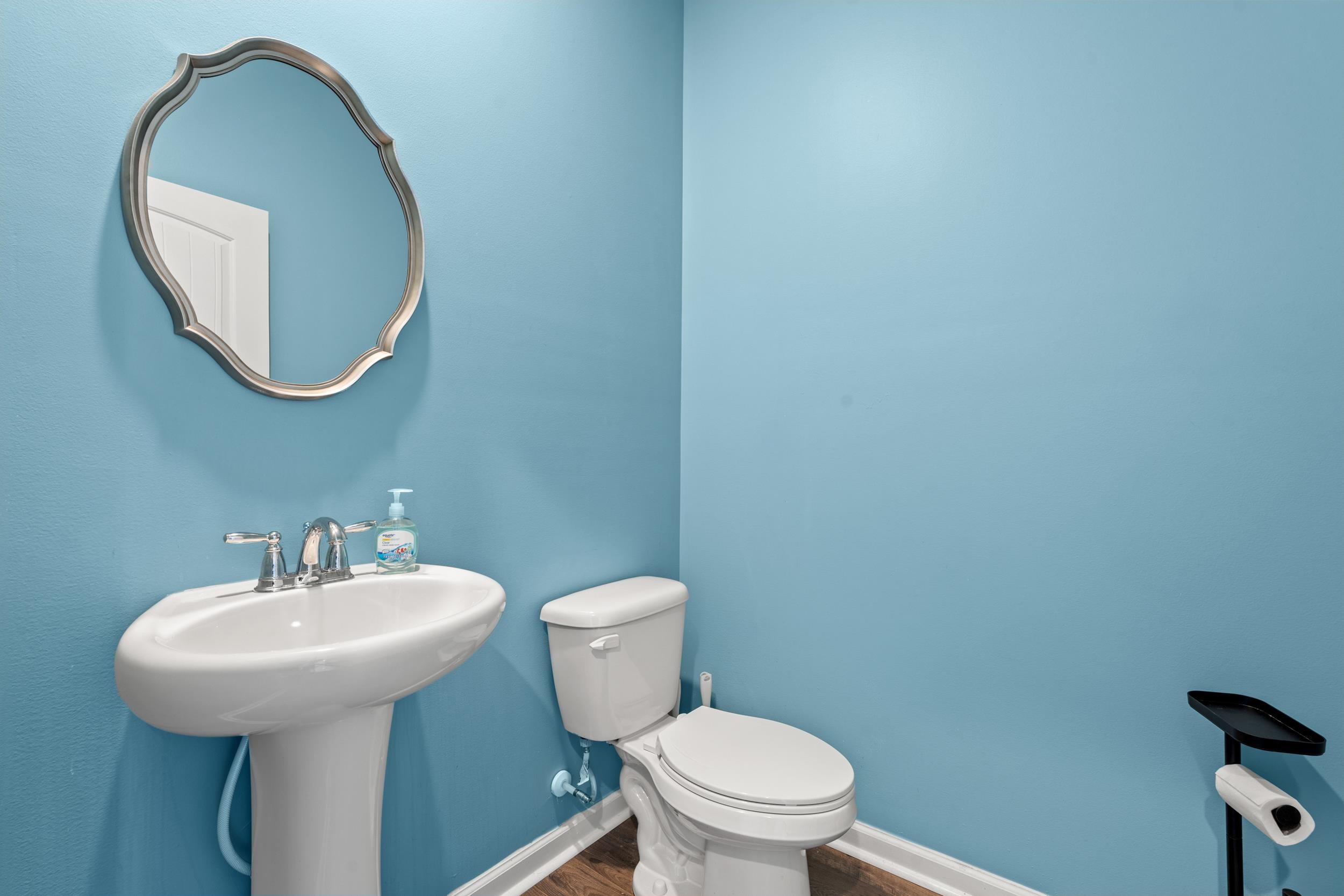 420 Sunforest Way Property Photo 12