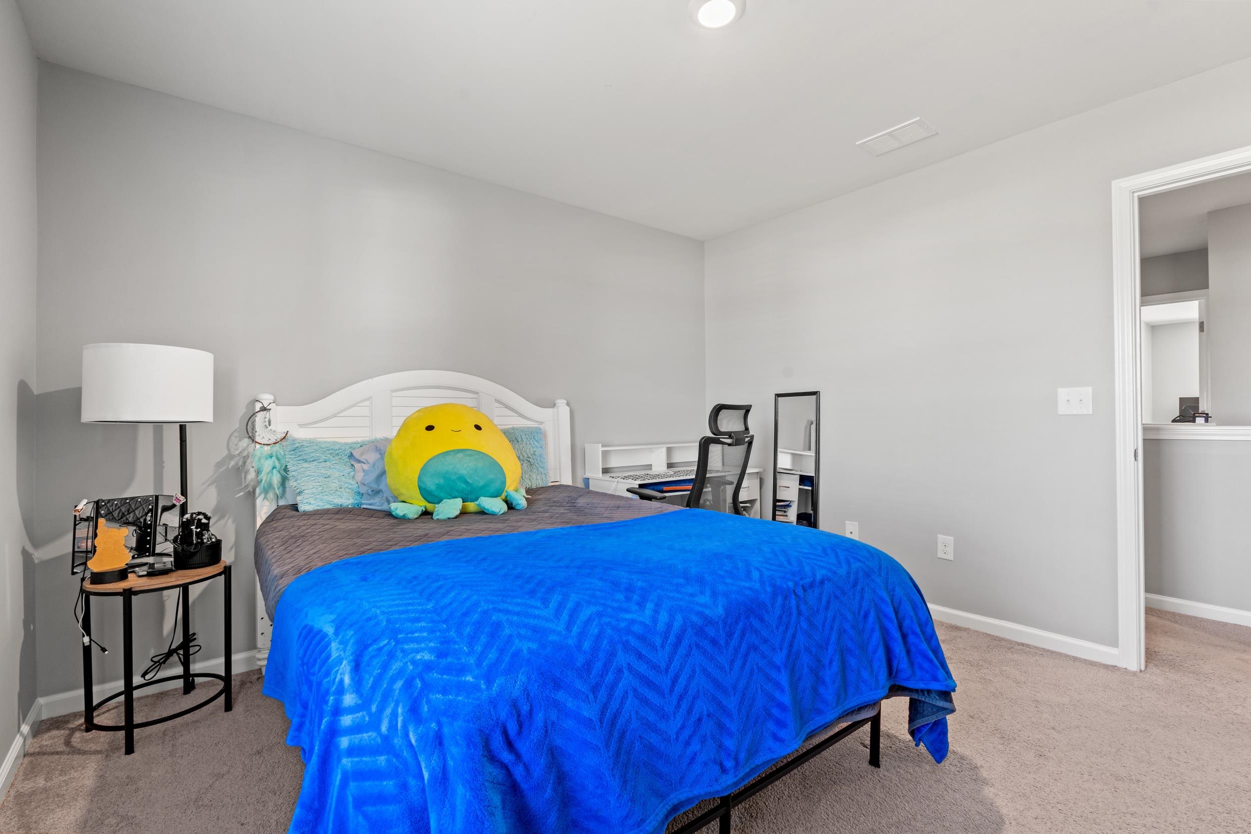 420 Sunforest Way Property Photo 21