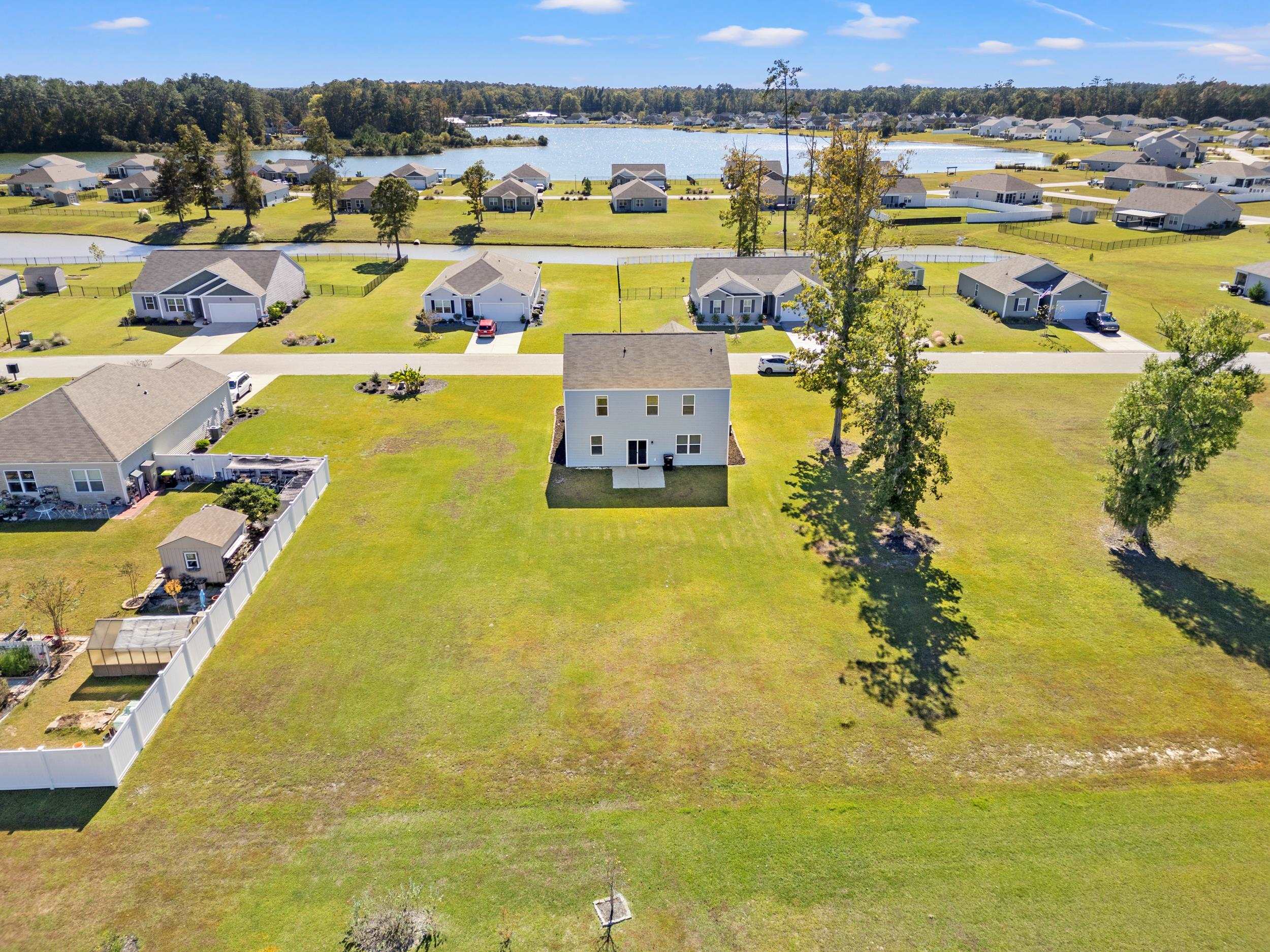 420 Sunforest Way Property Photo 36