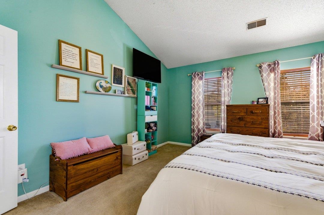 426 Blackberry Ln. Property Photo 23