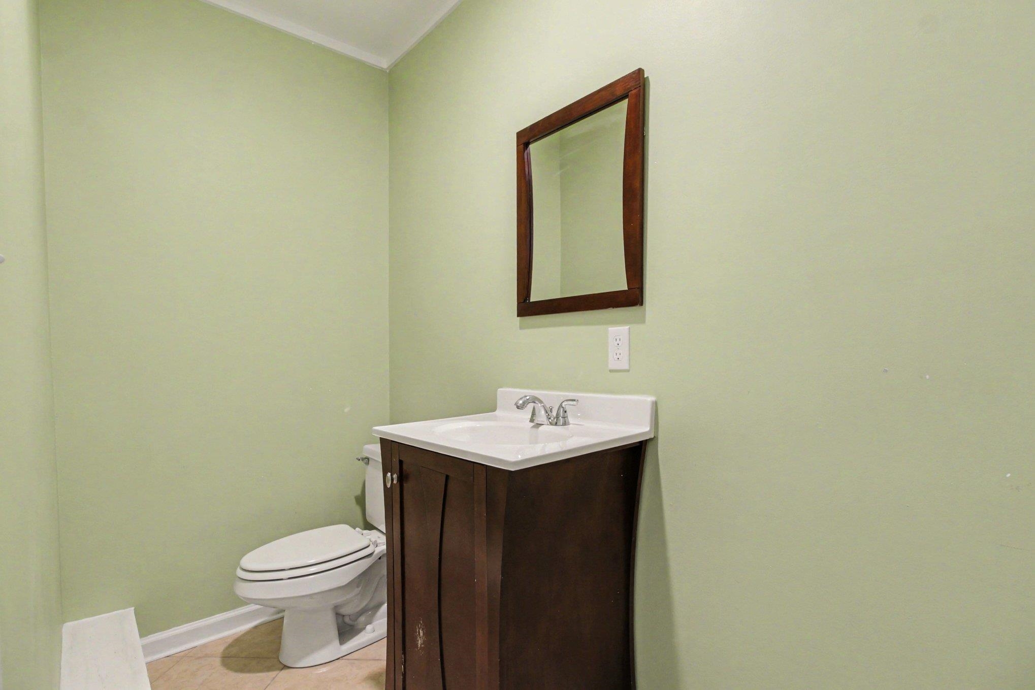 129 Brookgate Dr. Property Photo 17